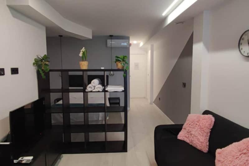 Moderno Estudio En El Centro De Apartment *