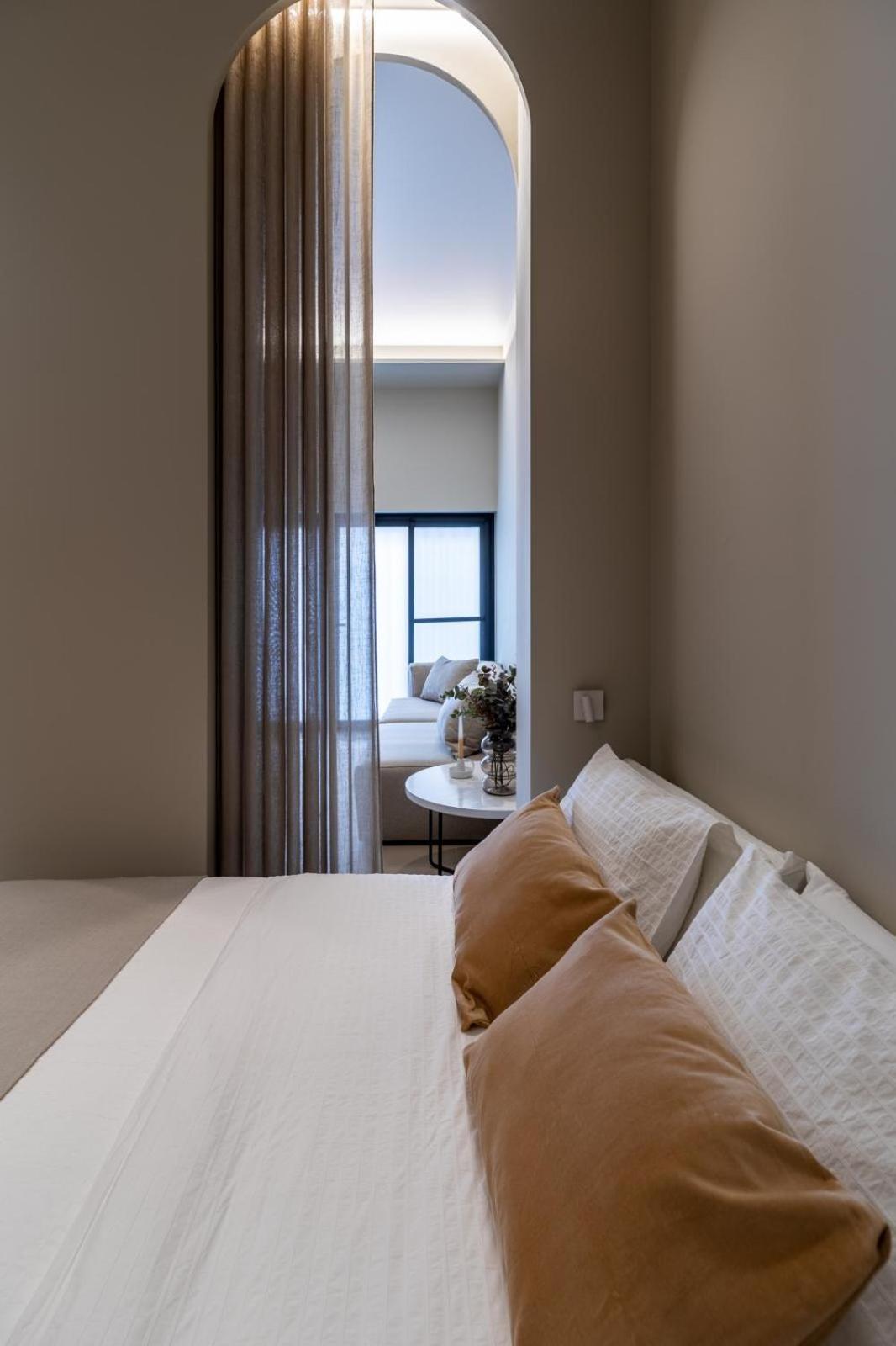 Apartment Point Beach Blue *