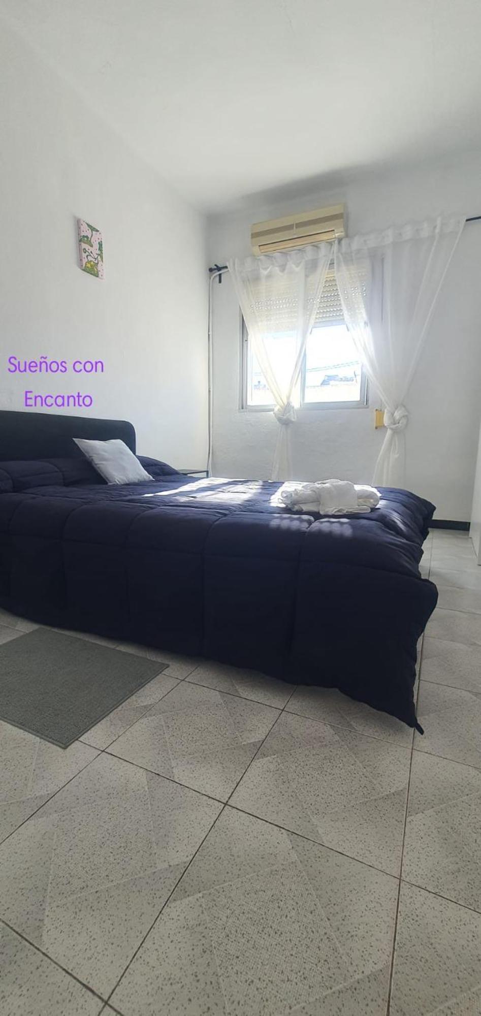 Matrimonio En Vivienda Compartir Recien Reformada