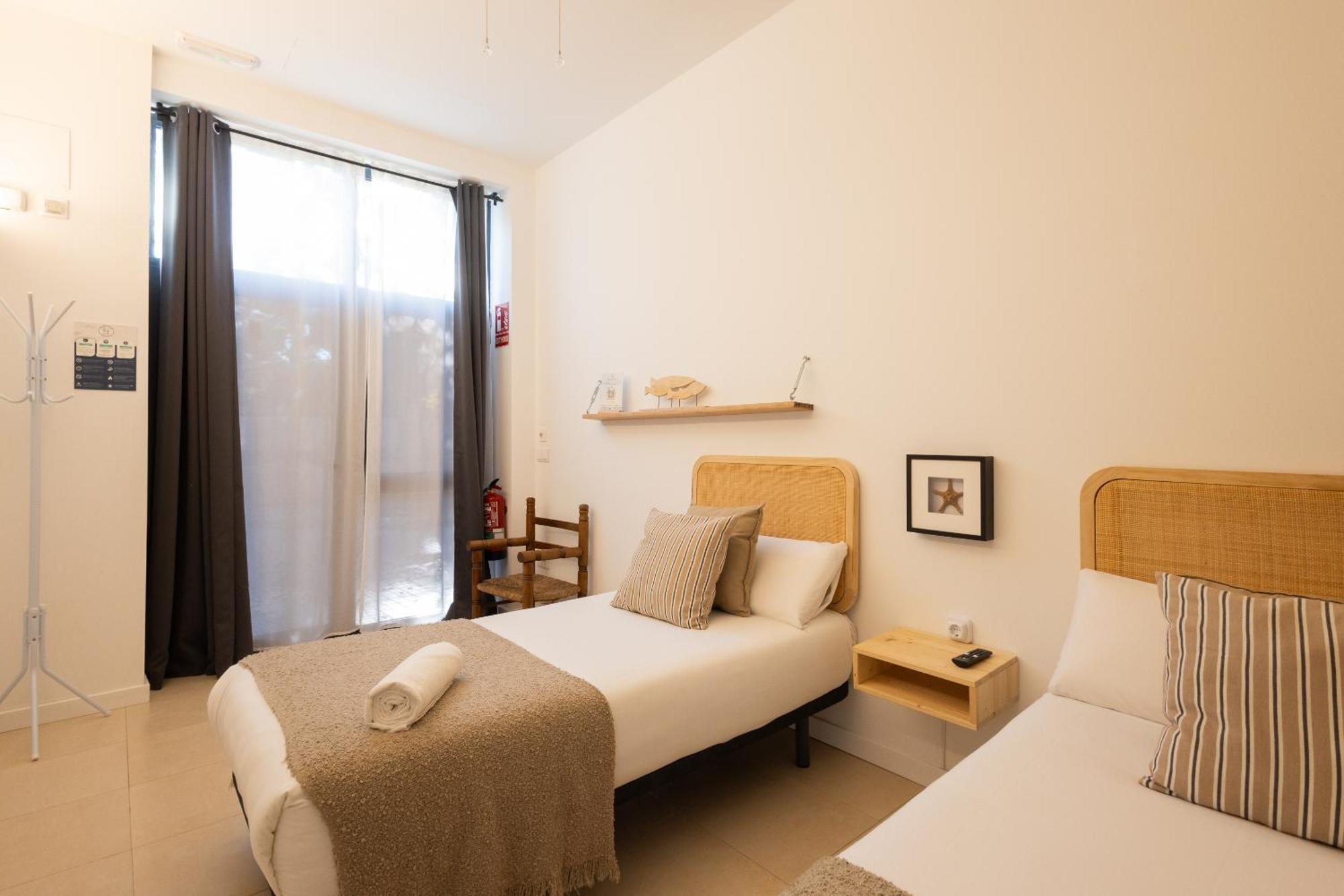 Apartment Florit Flats - The Pitiusas *