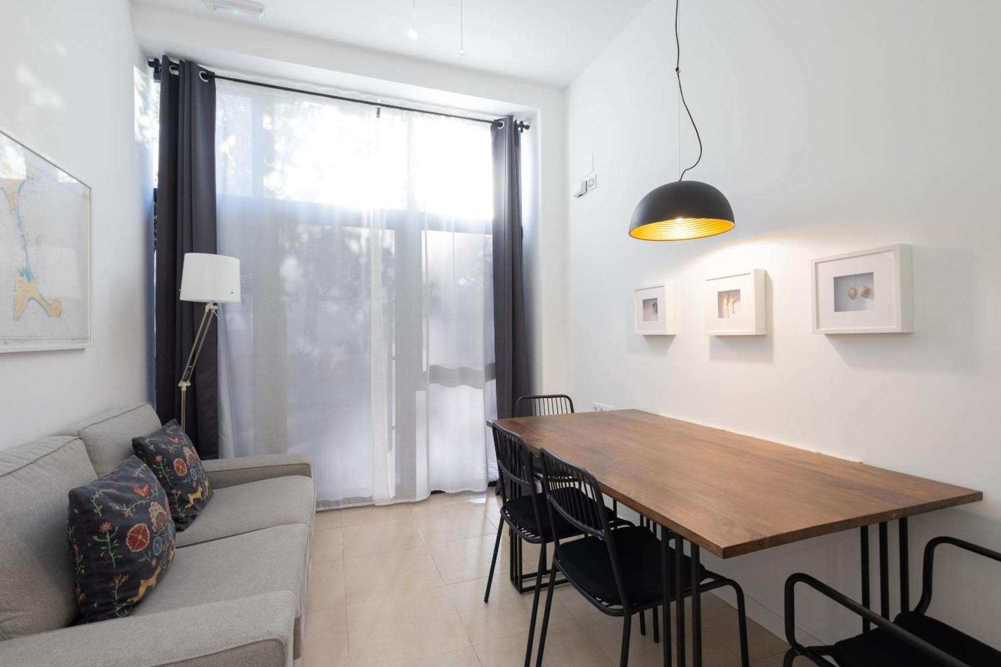 Florit Flats - The Pitiusas