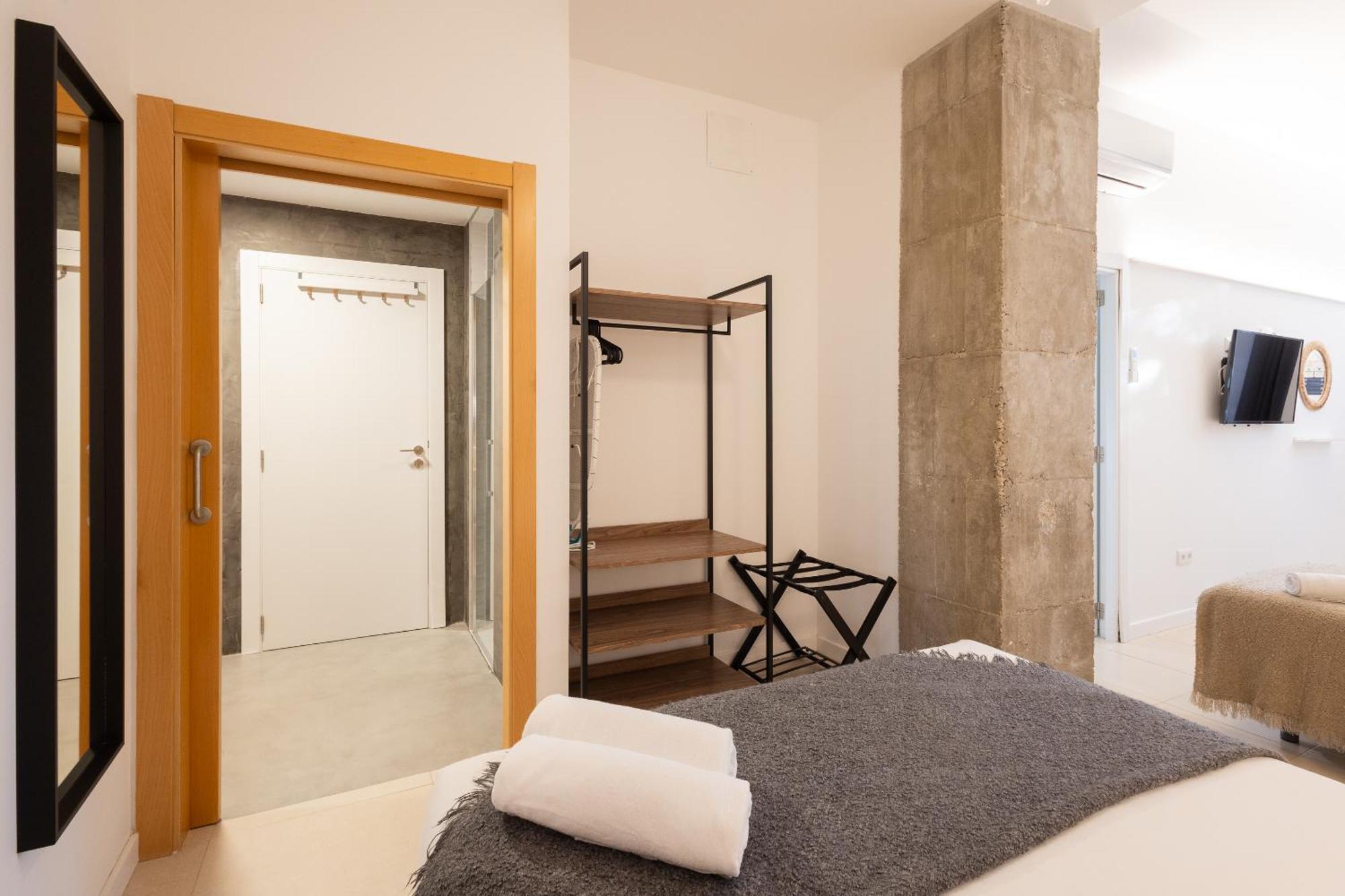 Florit Flats - The Pitiusas Valencia