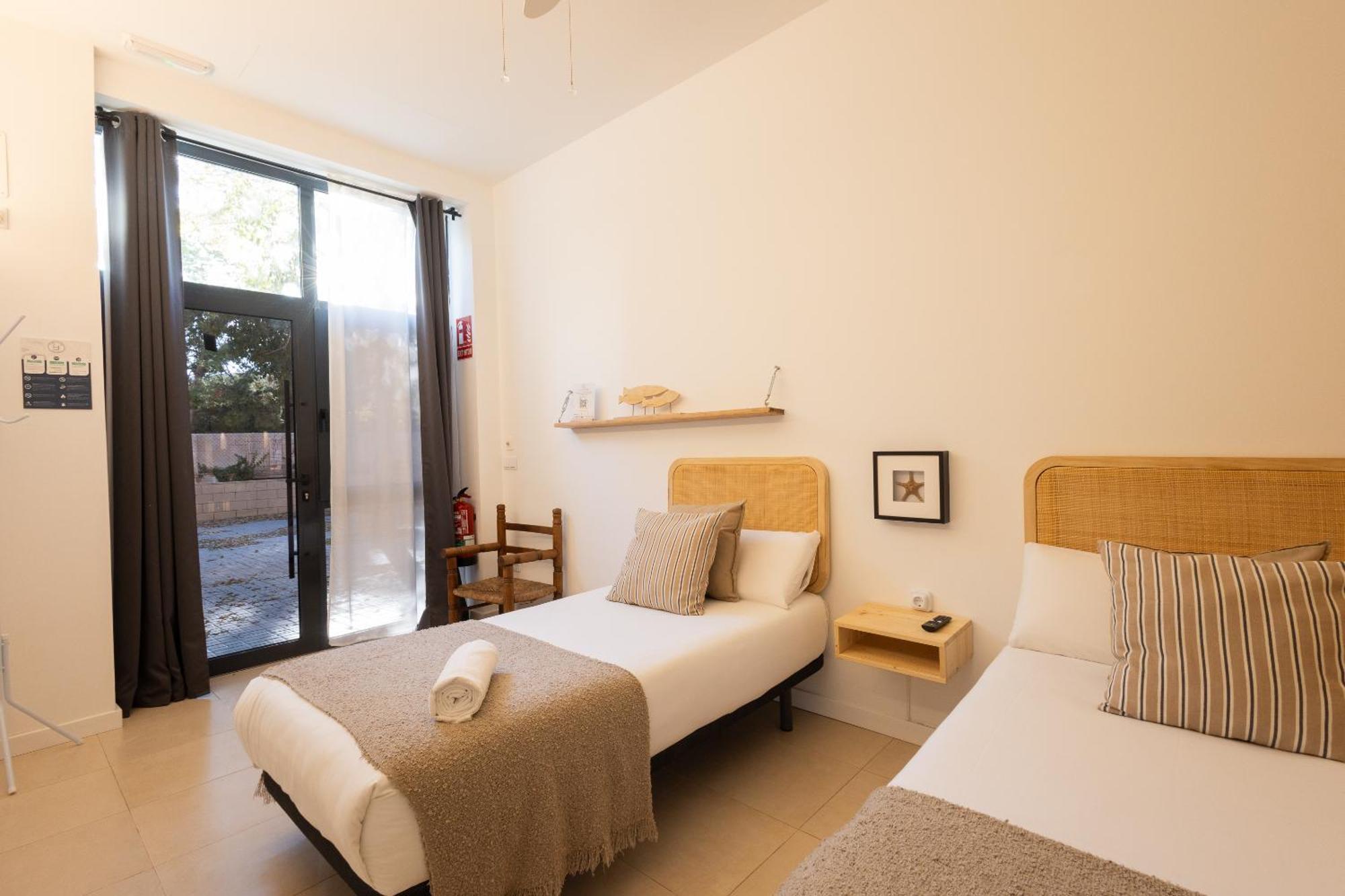 Florit Flats - The Pitiusas * Valencia