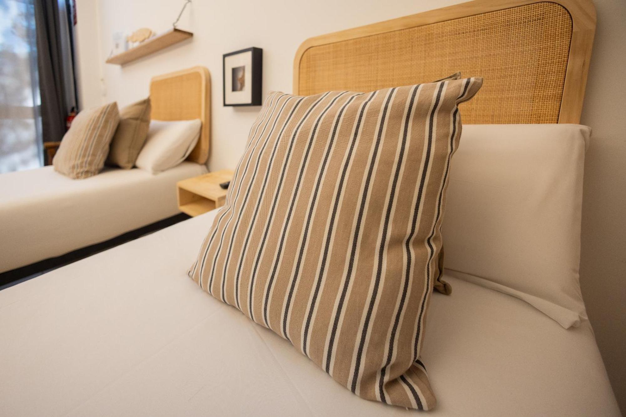 Apartment Florit Flats - The Pitiusas *