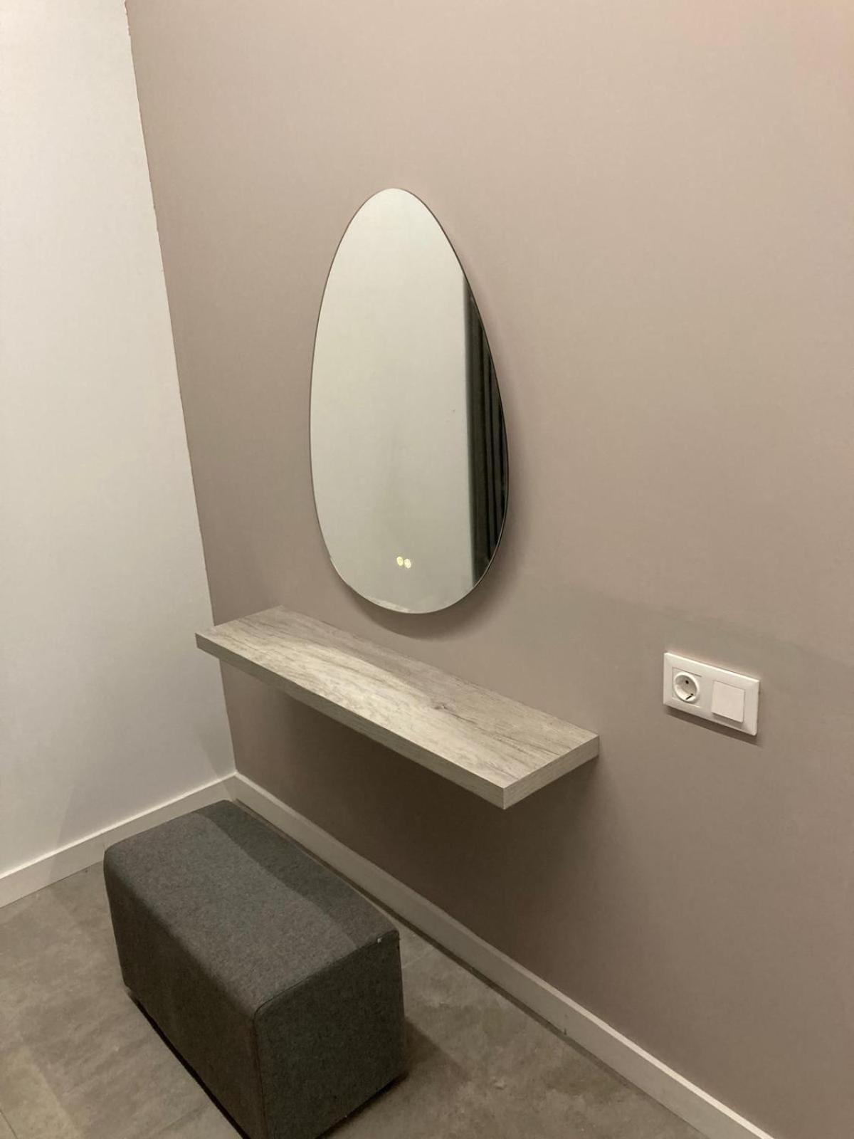 Amplio Estudio En Apartment *