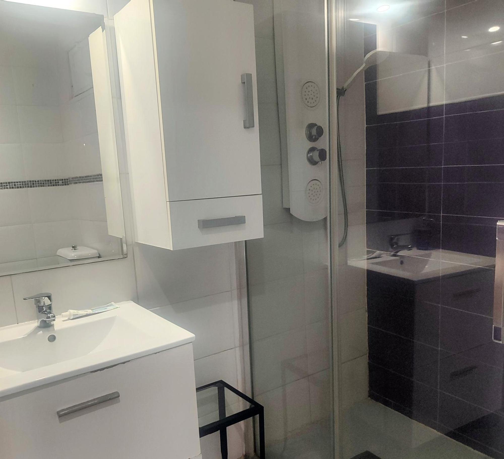 Homestay Avenue Valencia