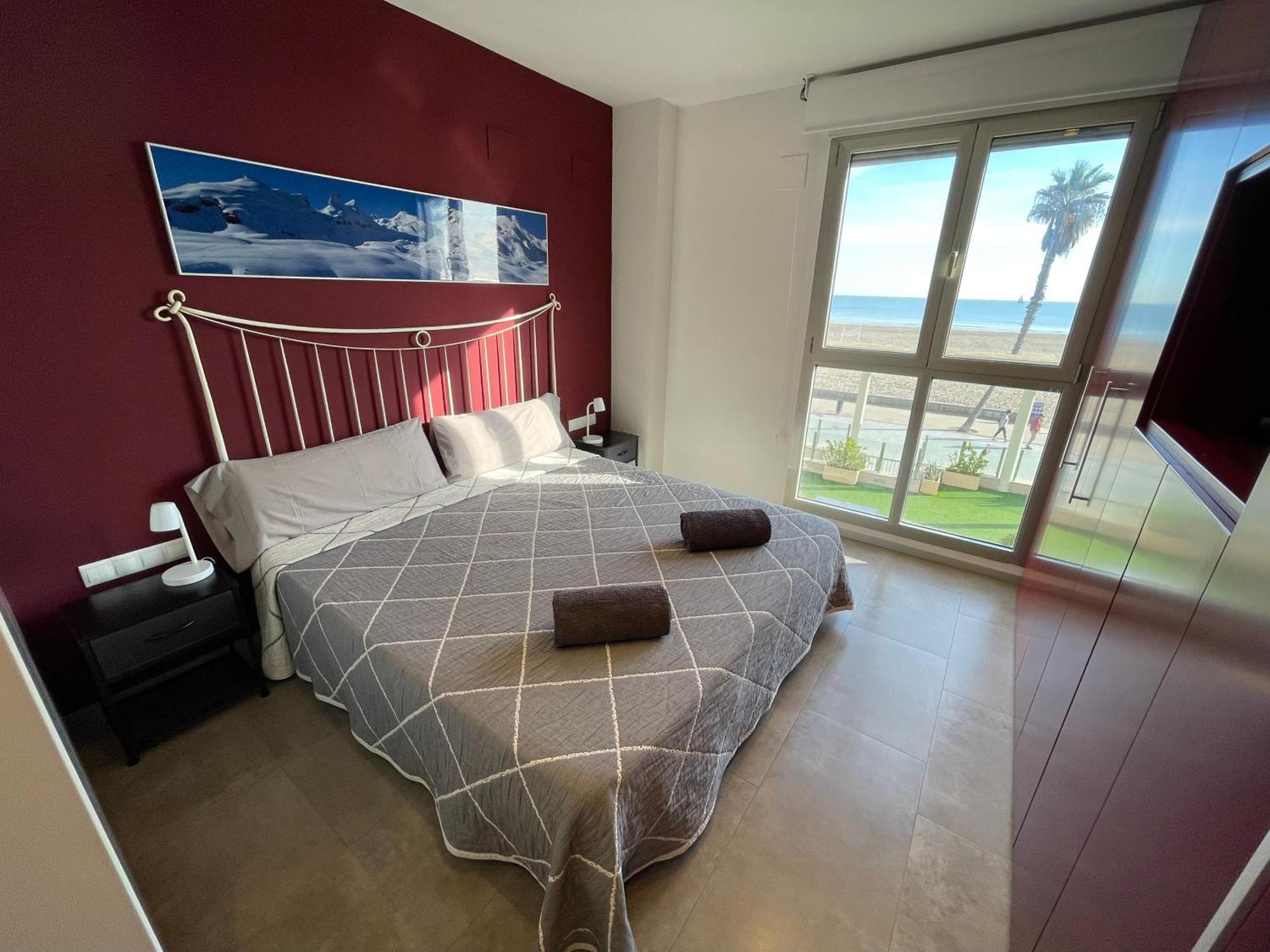 Primera Linea Playa Patacona, Apartment Valencia