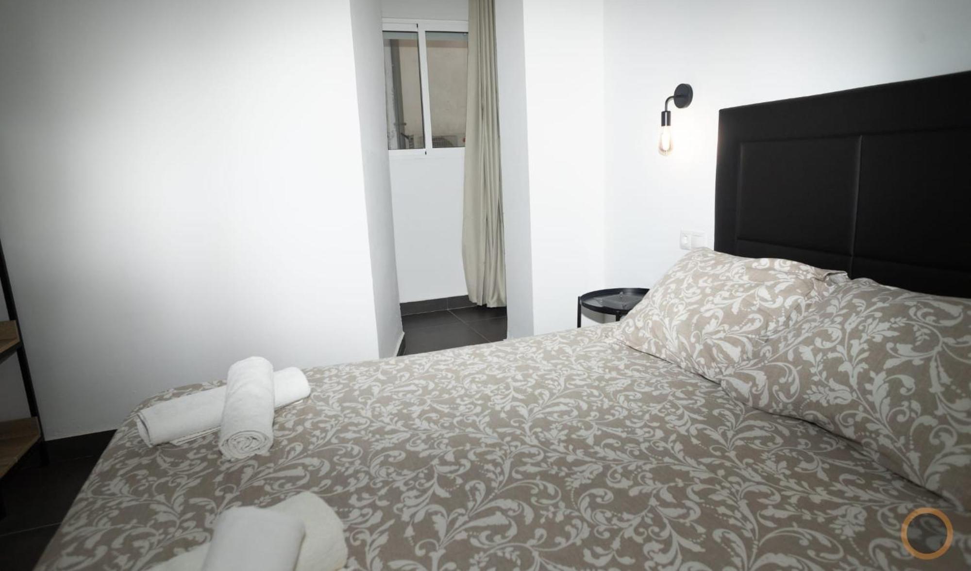 Turia Pio Xii De 3 Apartamento *
