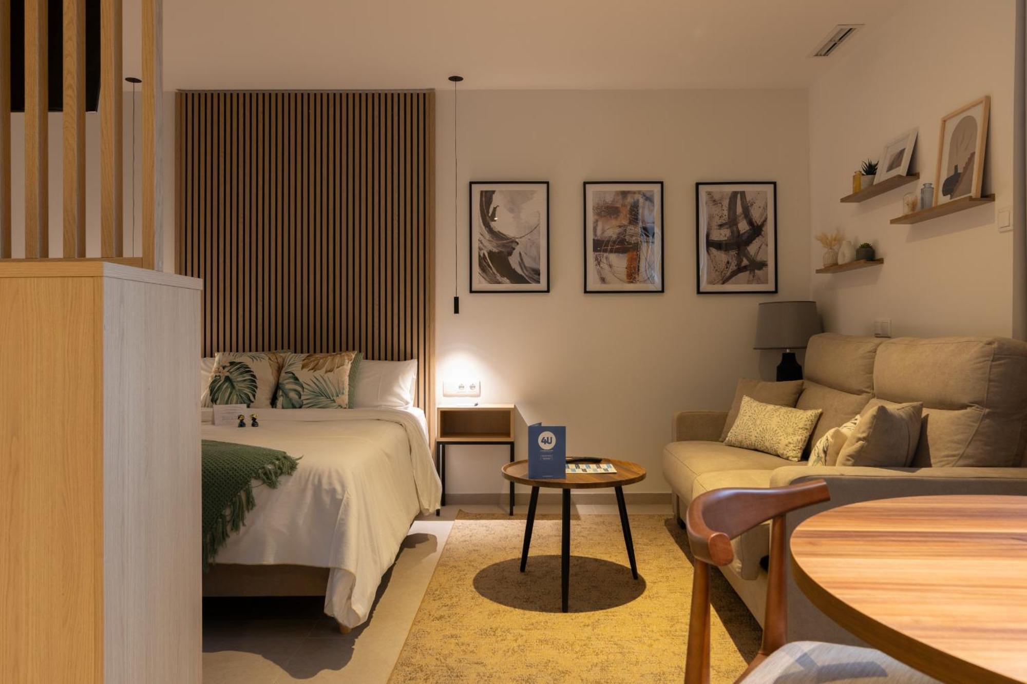 Aparthotel Arena Junior Valencia