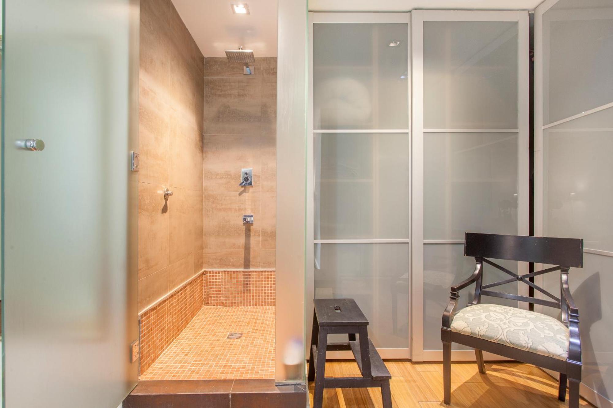 Apartment En El Centro De Valencia