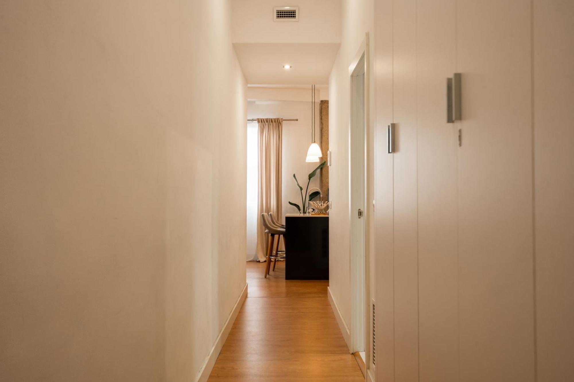 Con Terraza Y Bano Privado Y Comodidades Compartidas Homestay Valencia