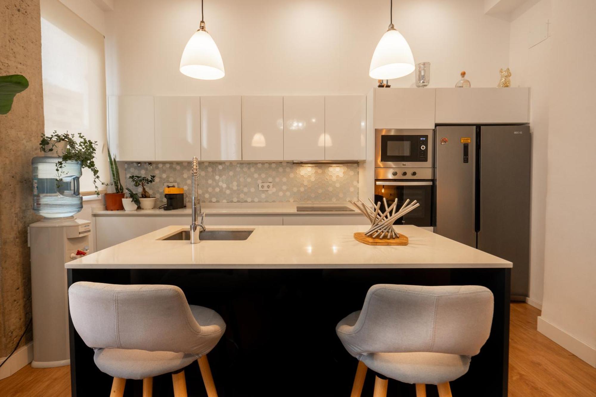 Homestay Con Terraza Y Bano Privado Y Comodidades Compartidas