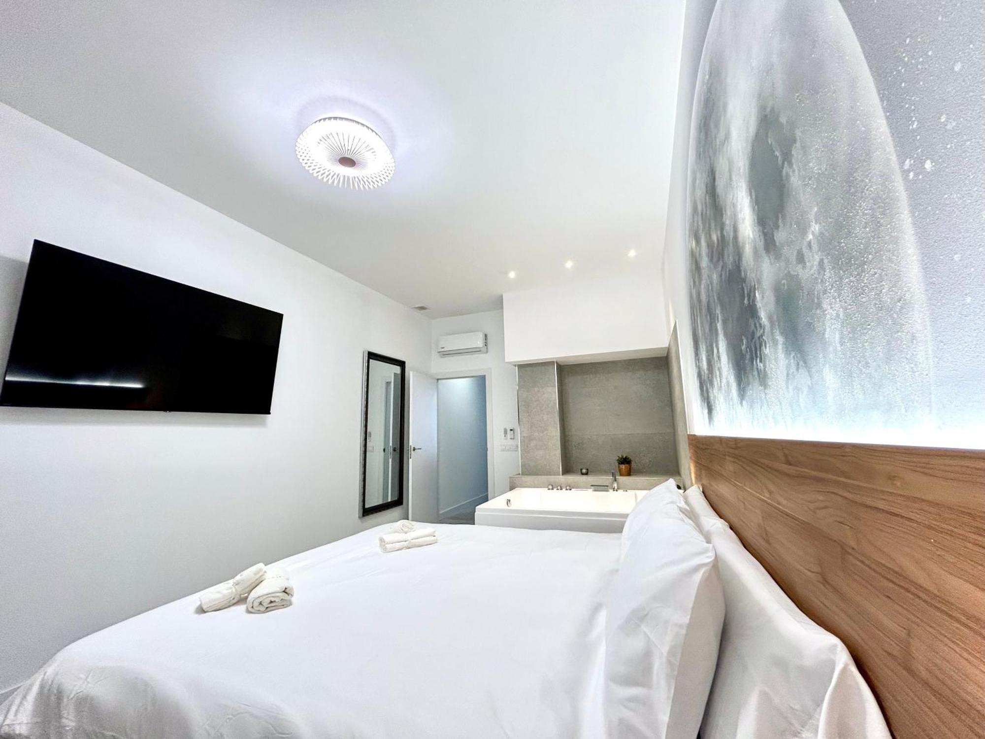 Urban Escape Comfort Meets Luxury, 4 Ppl Apartment