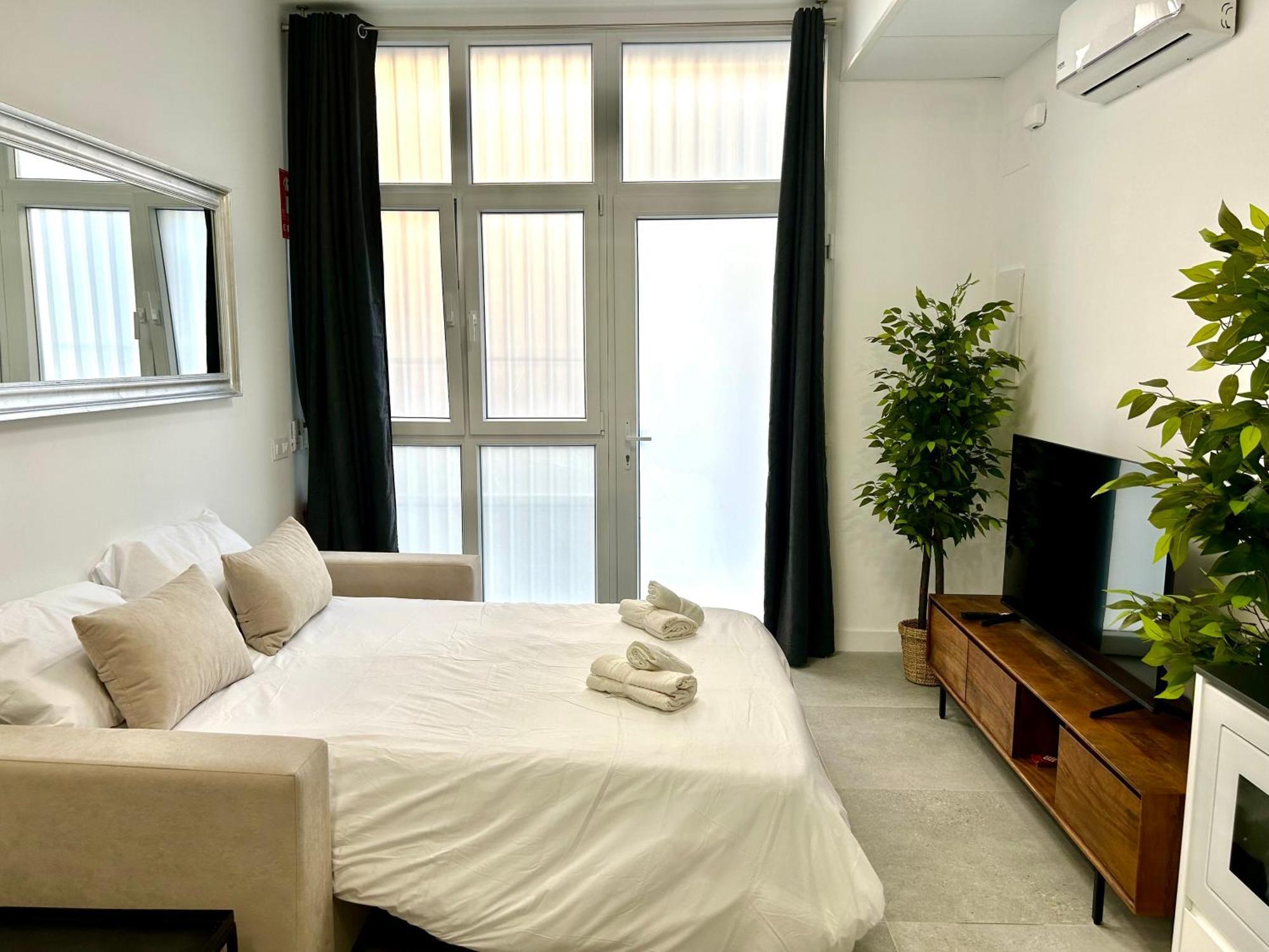 Urban Escape Comfort Meets Luxury, 4 Ppl * Valencia