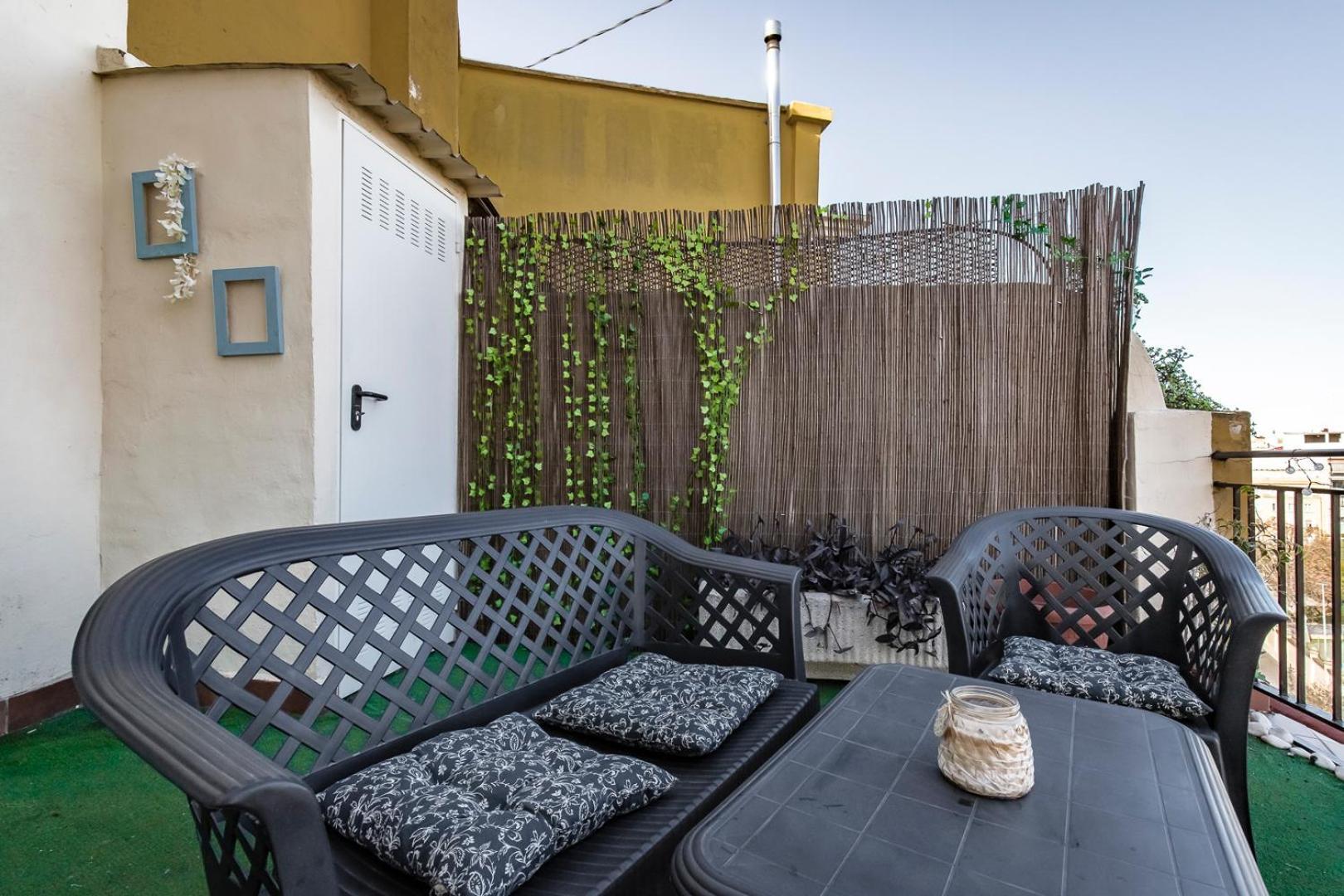 Apartment Penthouse With Terrace In The Heart Of