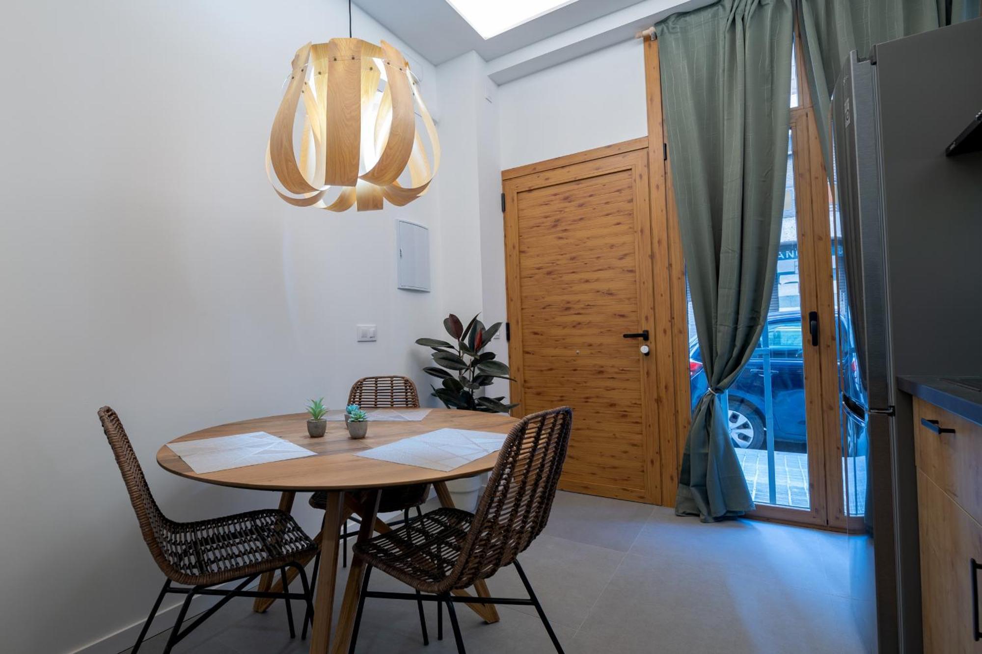 Apartamento Esc - Loft Comodos Y Espaciosos Estudios Cercanos A Estacion Joaquin Sorolla *