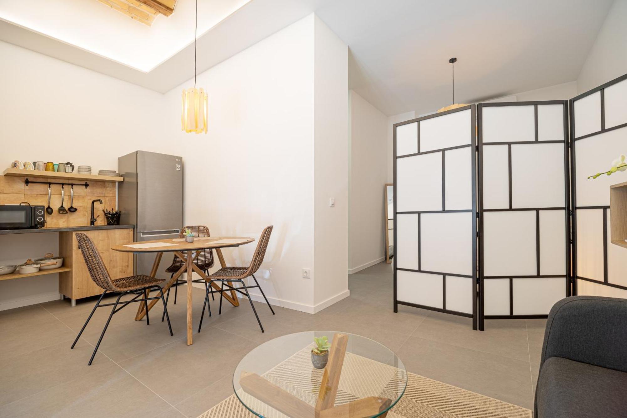 Apartamento Esc - Loft Comodos Y Espaciosos Estudios Cercanos A Estacion Joaquin Sorolla