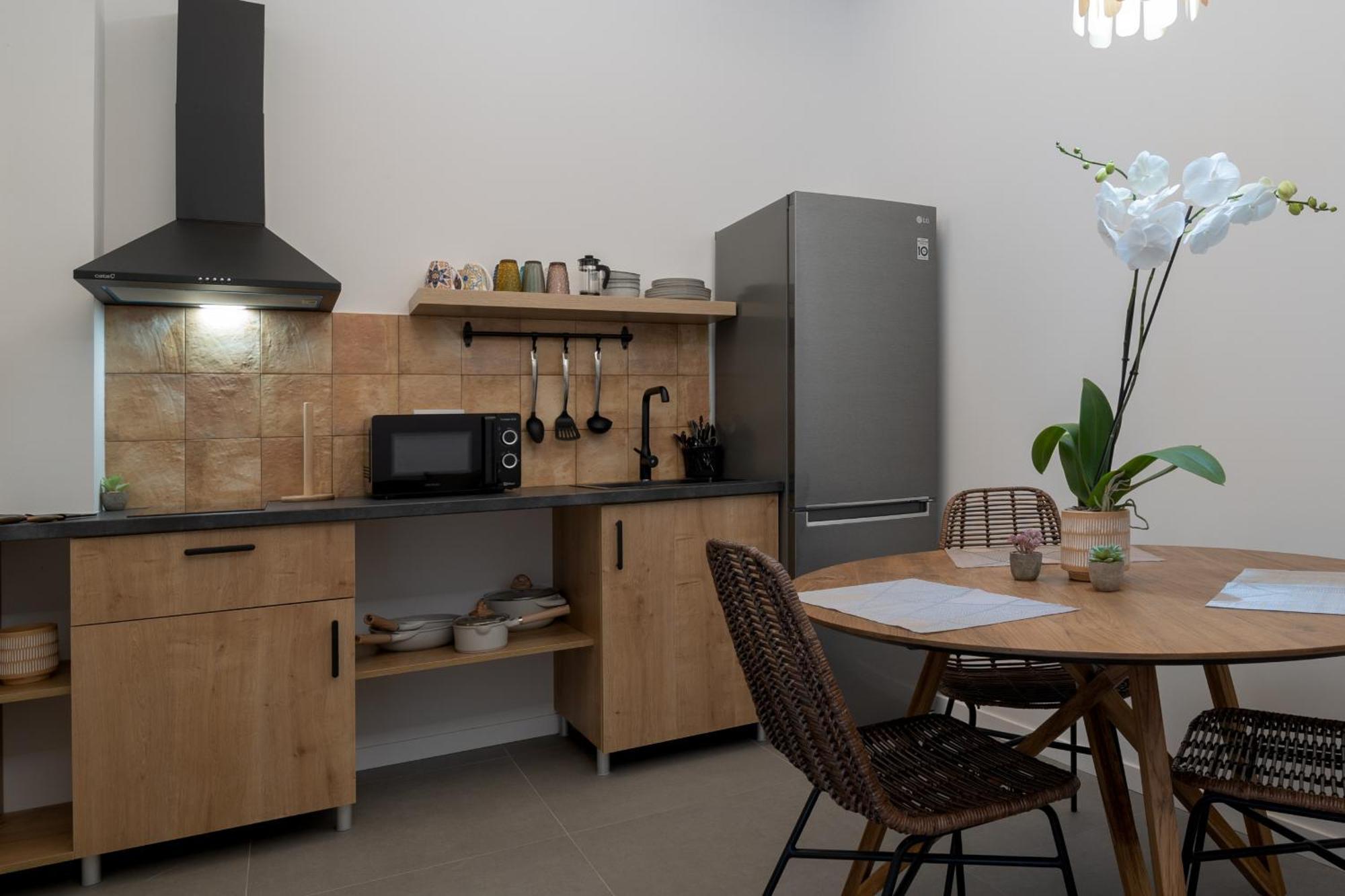 Esc - Loft Comodos Y Espaciosos Estudios Cercanos A Estacion Joaquin Sorolla Apartamento