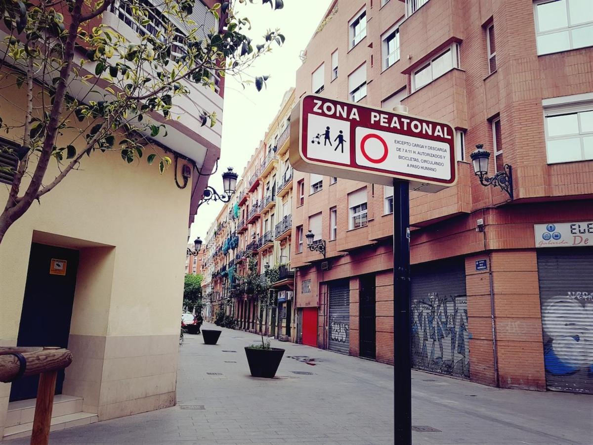 Apartamento En Planta Baja-ruzafa *