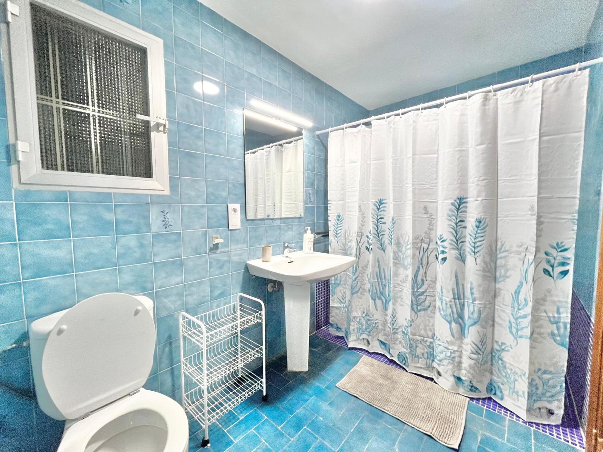 Apartment Centrally Located Temporary, Very Spacious Pataconabluerentals