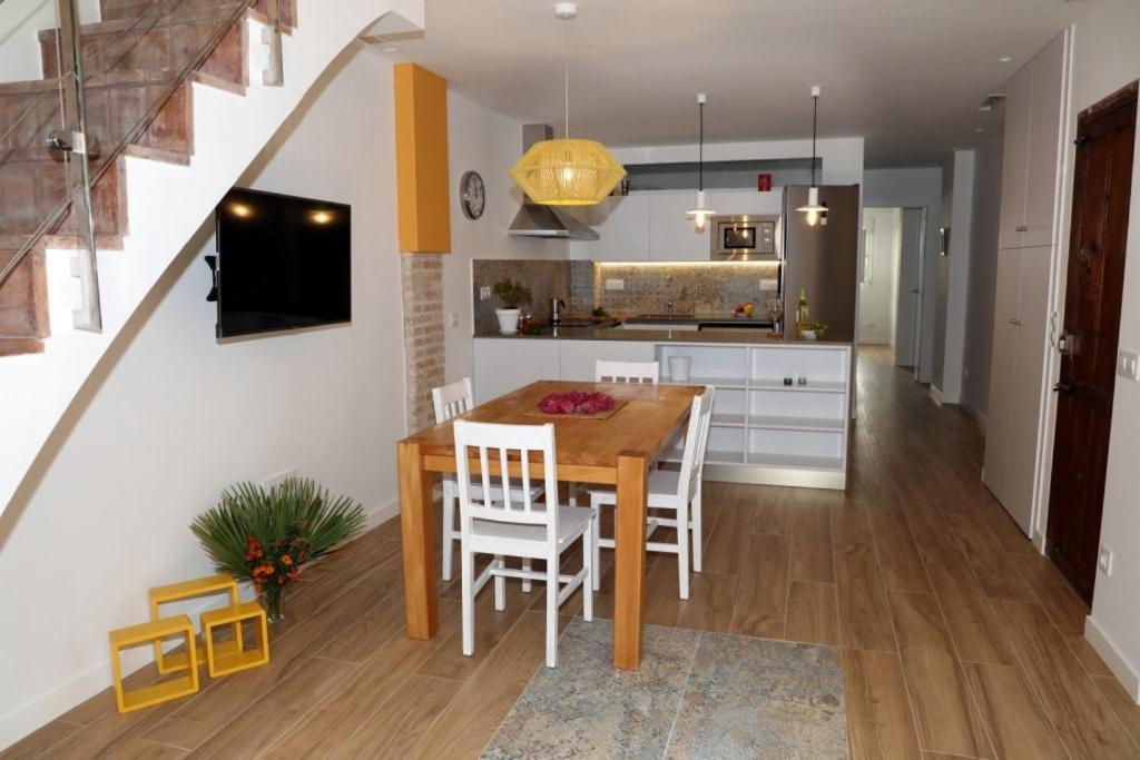 Living With Style In The Cabanyal Valencia