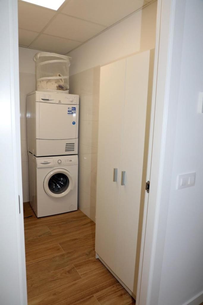 Living With Style In The Cabanyal * Valencia