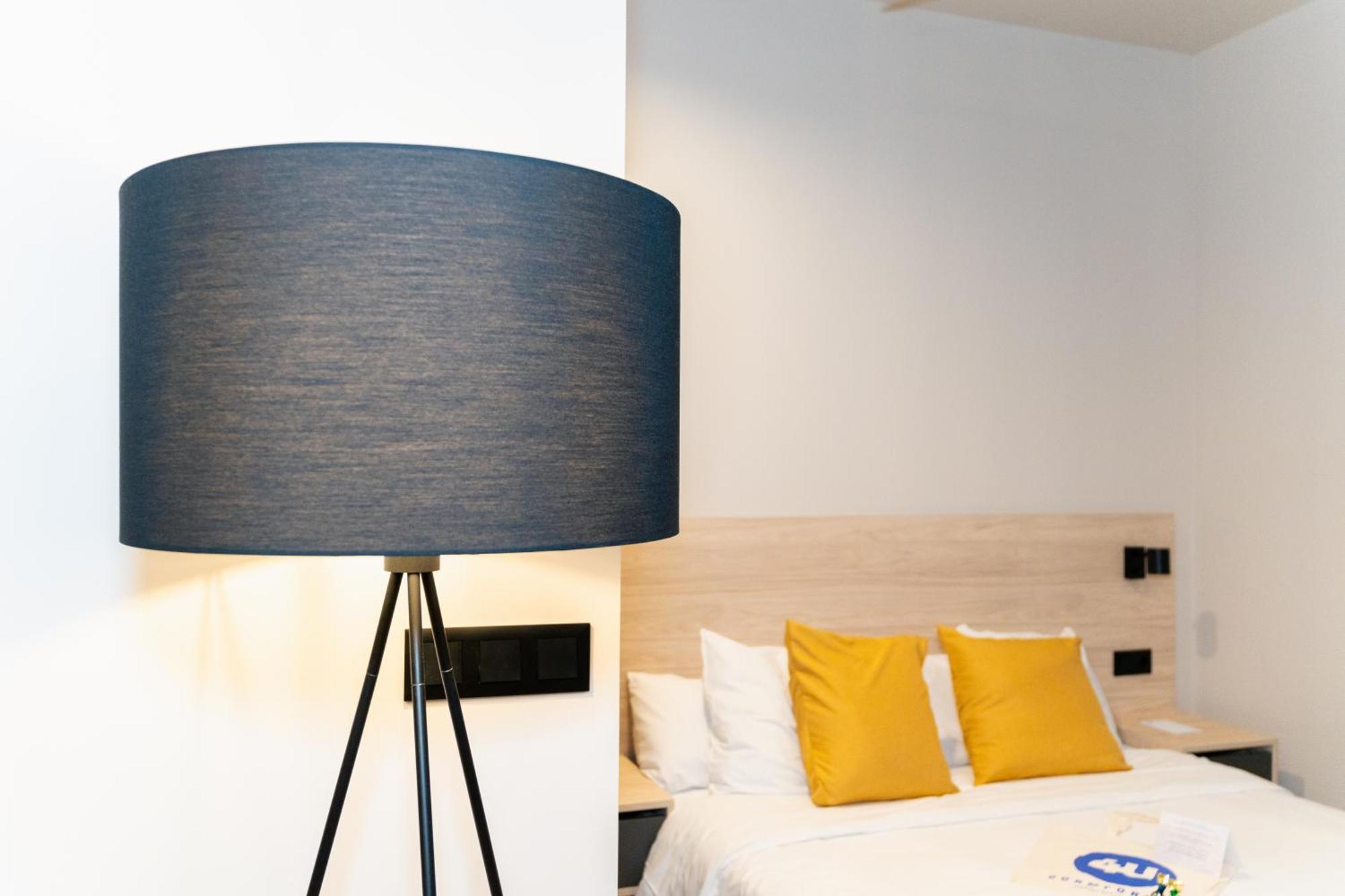 Dorm4you Arena 2 Aparthotel