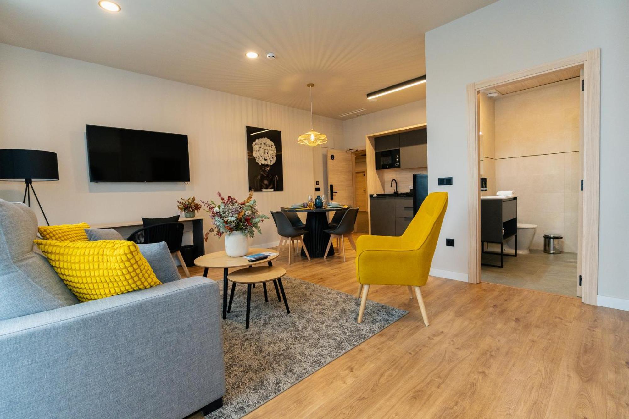 Dorm4you Arena 2 Aparthotel Valencia