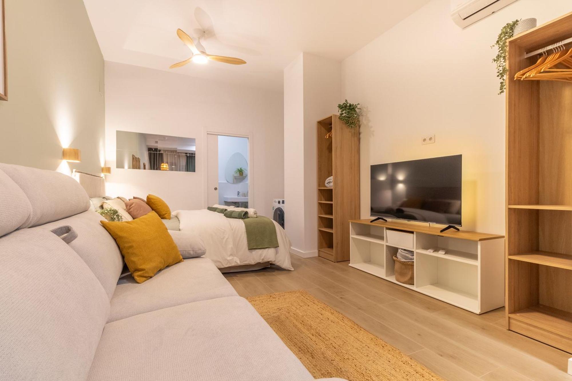 Paradise - Comodo Y Acogedor - Conectado Con Aeropuerto, Playa Y Centro Apartment Valencia