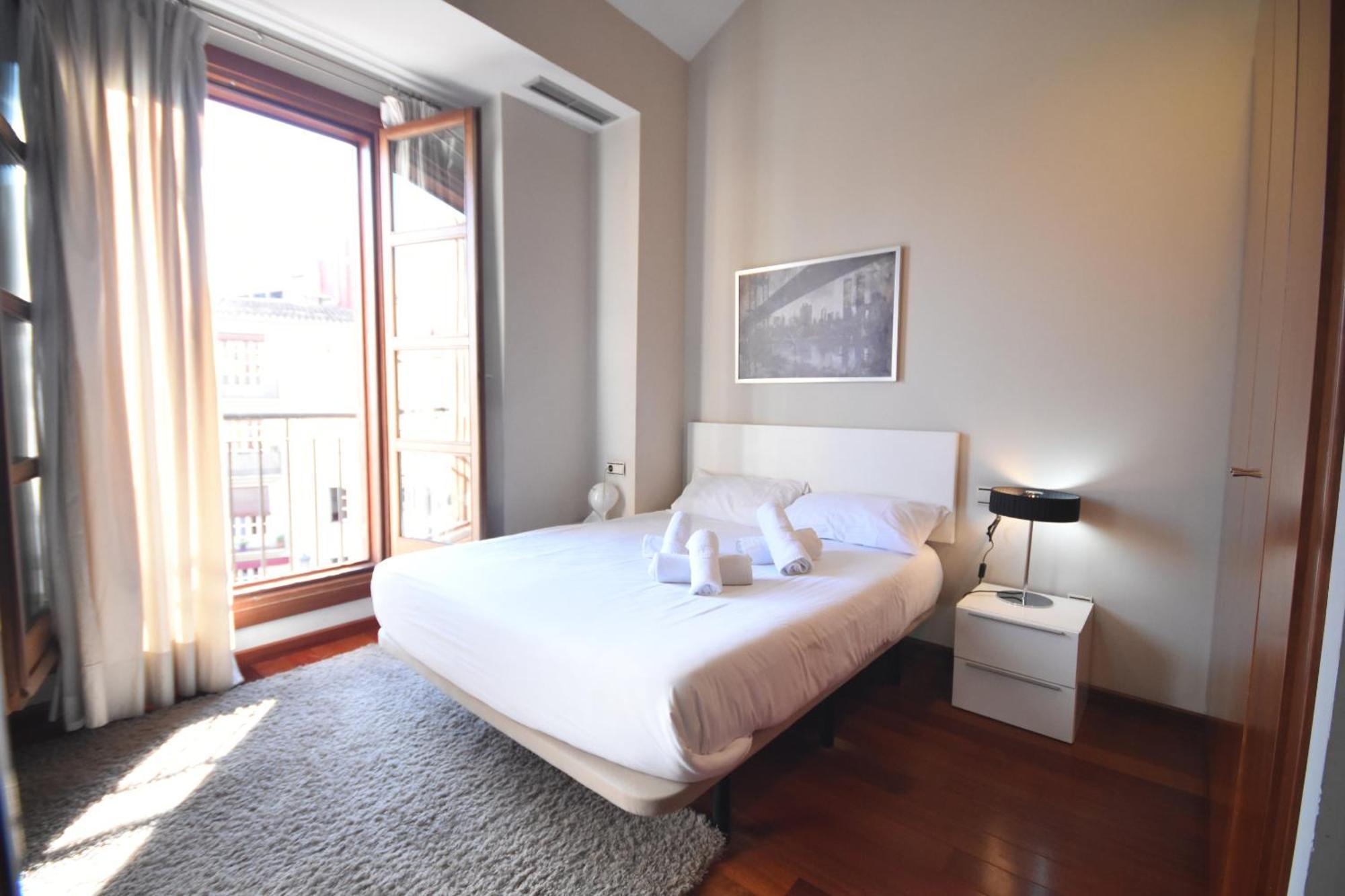 En La Plaza Del Tossal Apartment *