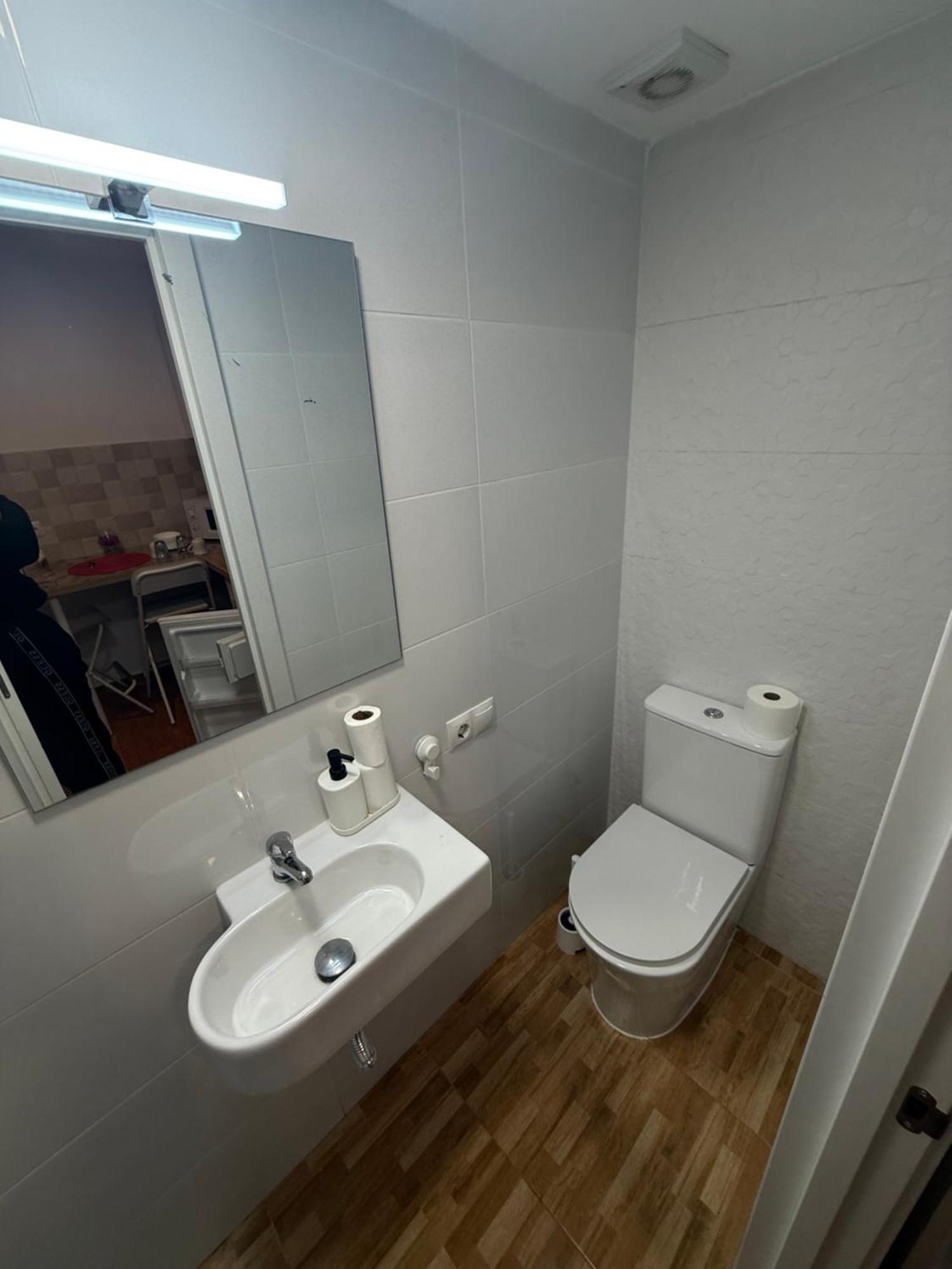 Con Bano Y Cocina Privada * Valencia
