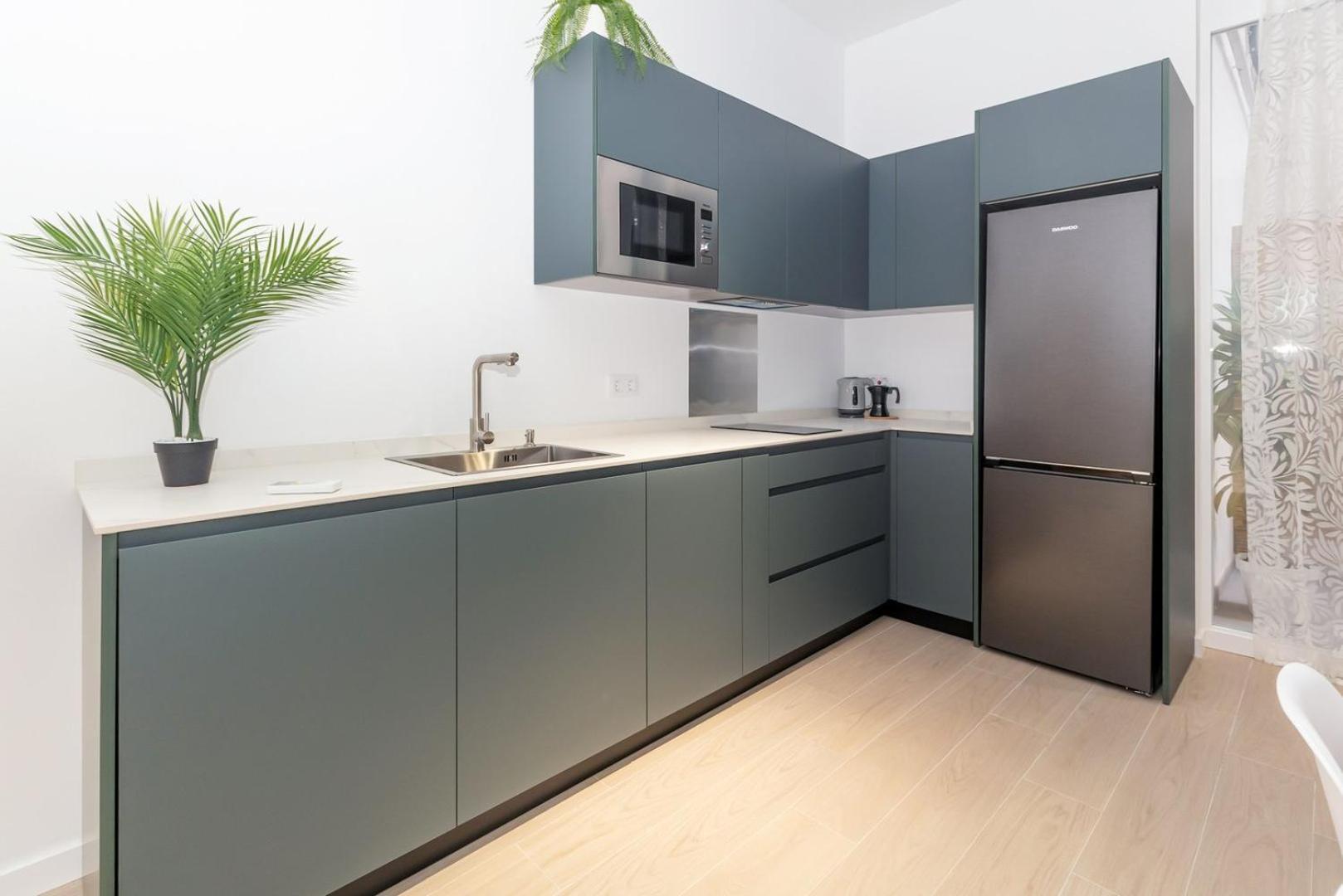Guestready - Valencia's Vibrant Malvarrosa Apartment Valencia
