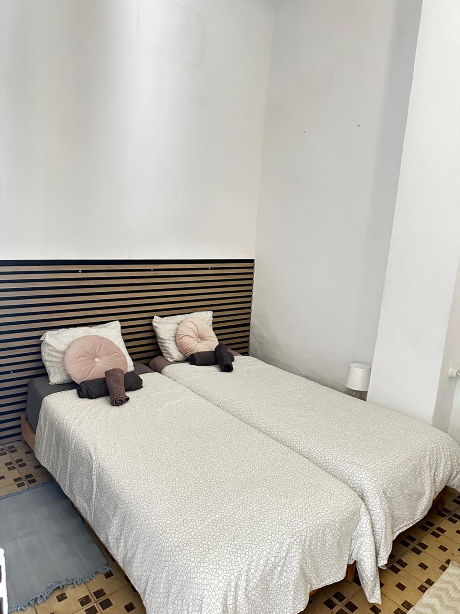 1- Interior Con Aire Acondicionado Y Con Bano Independiente Homestay *