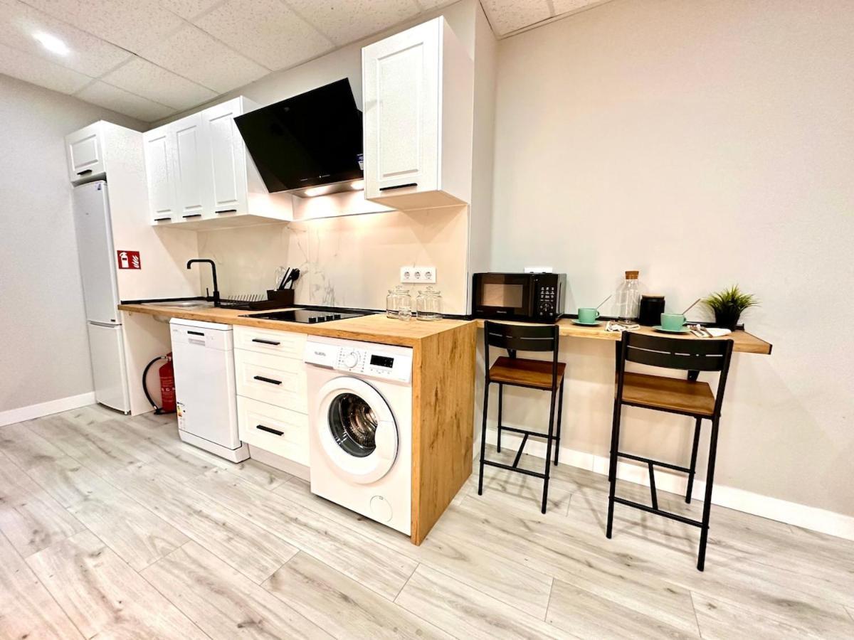 Estudio Benicalap Apartment