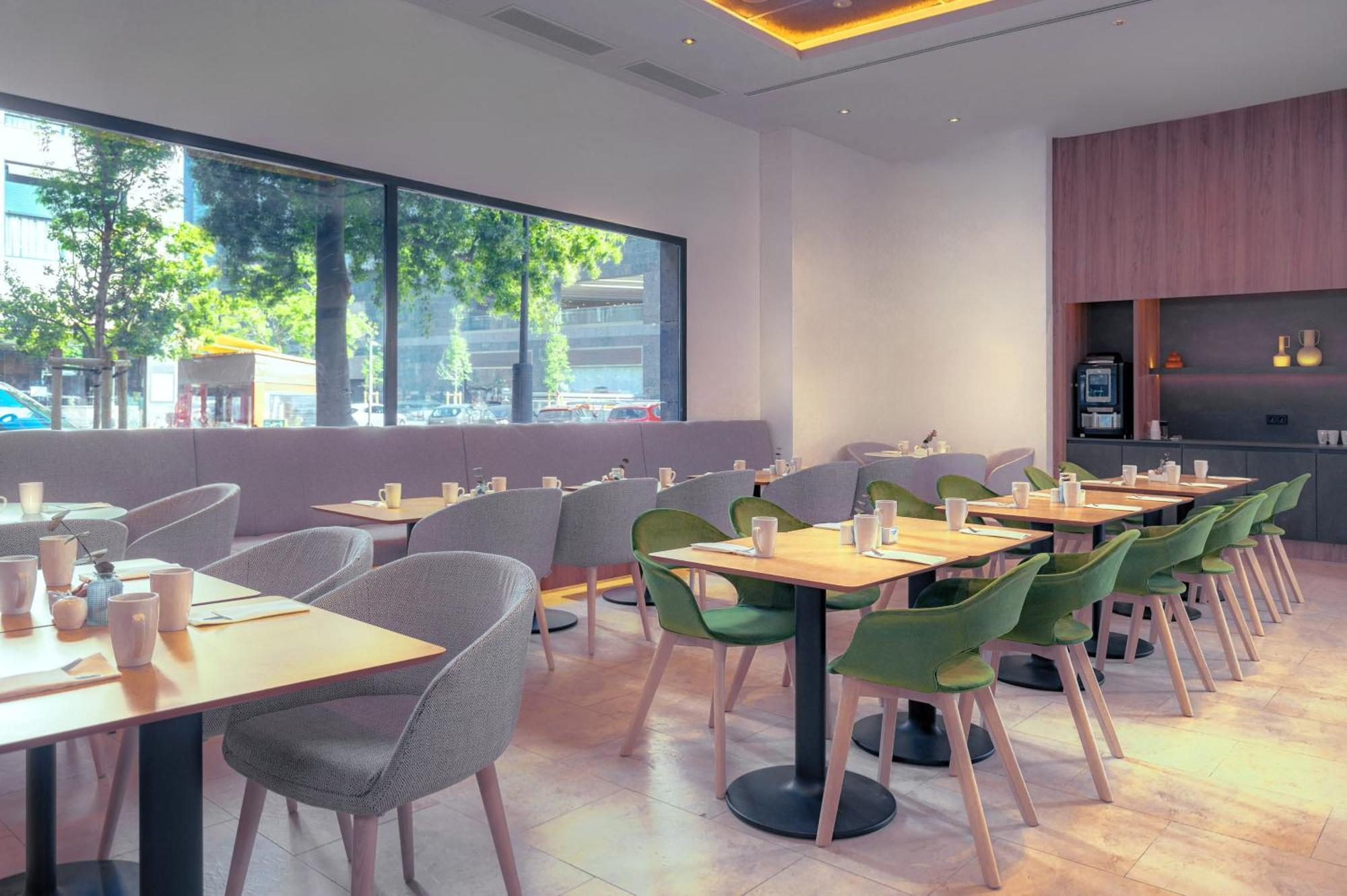 Hotel Oceanic Affiliated By Meliá Valencia