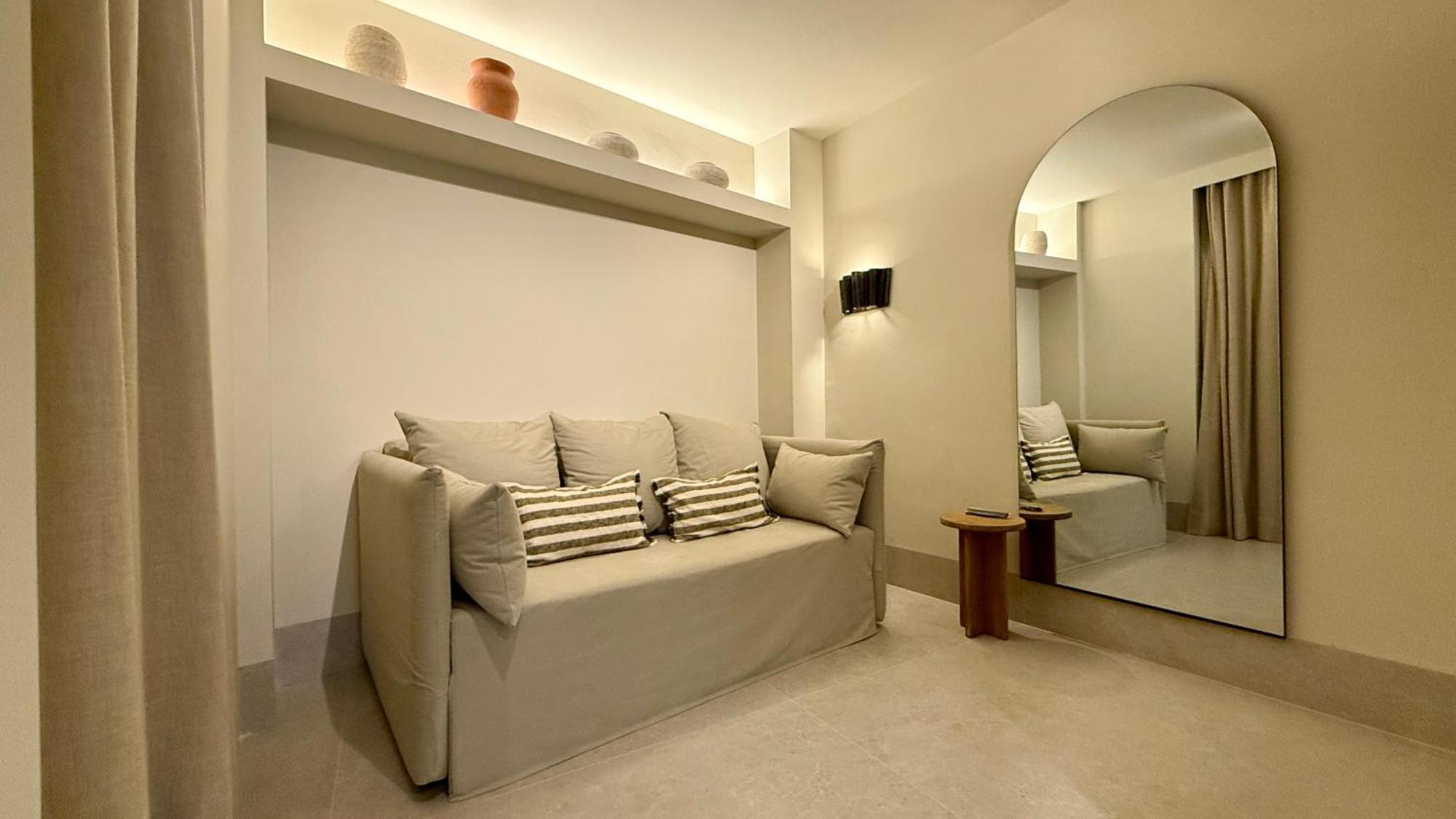 Cosy Tapineria 2*