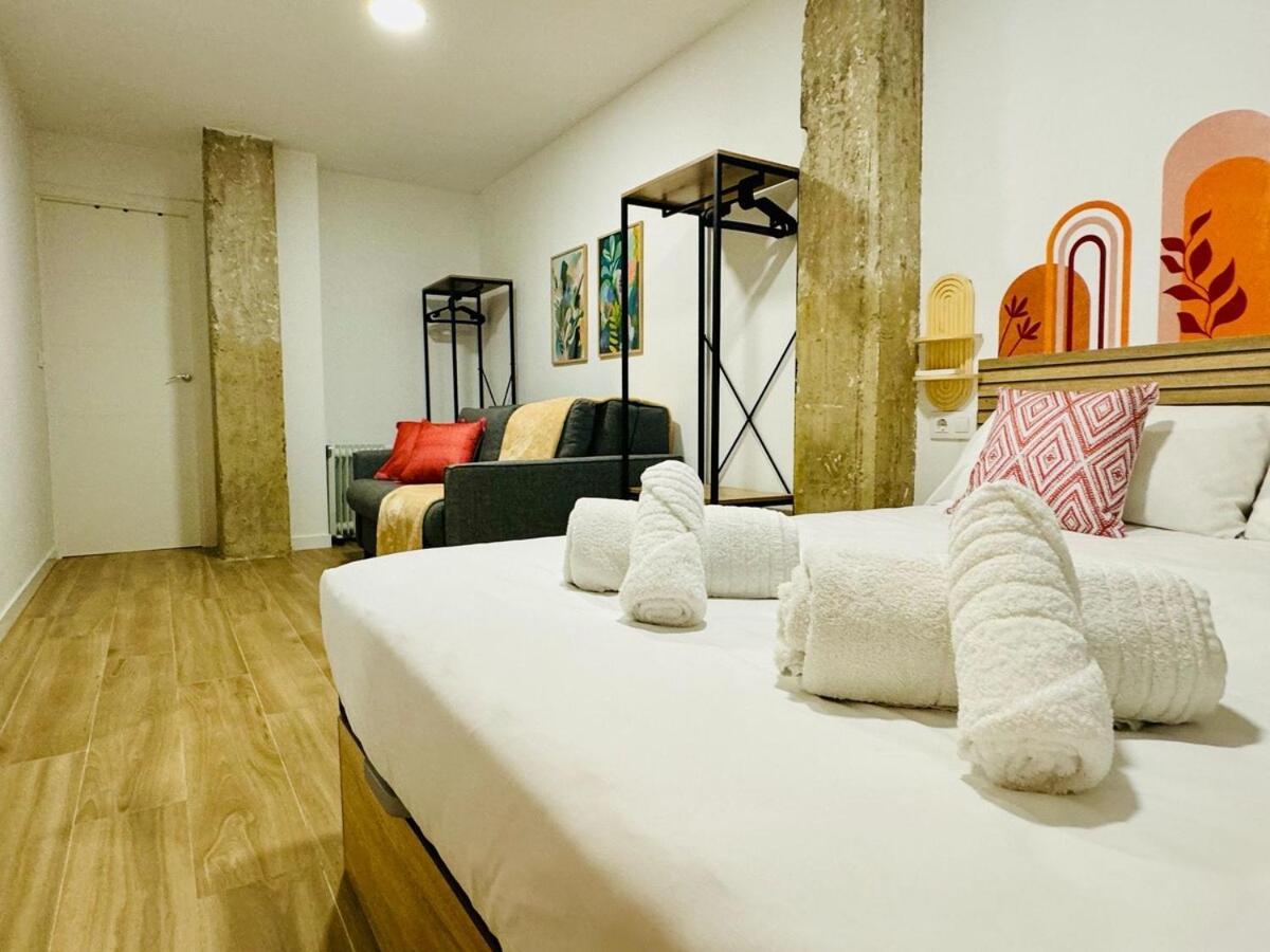 Ori A Cool & Wide Next To Historic Center Valencia