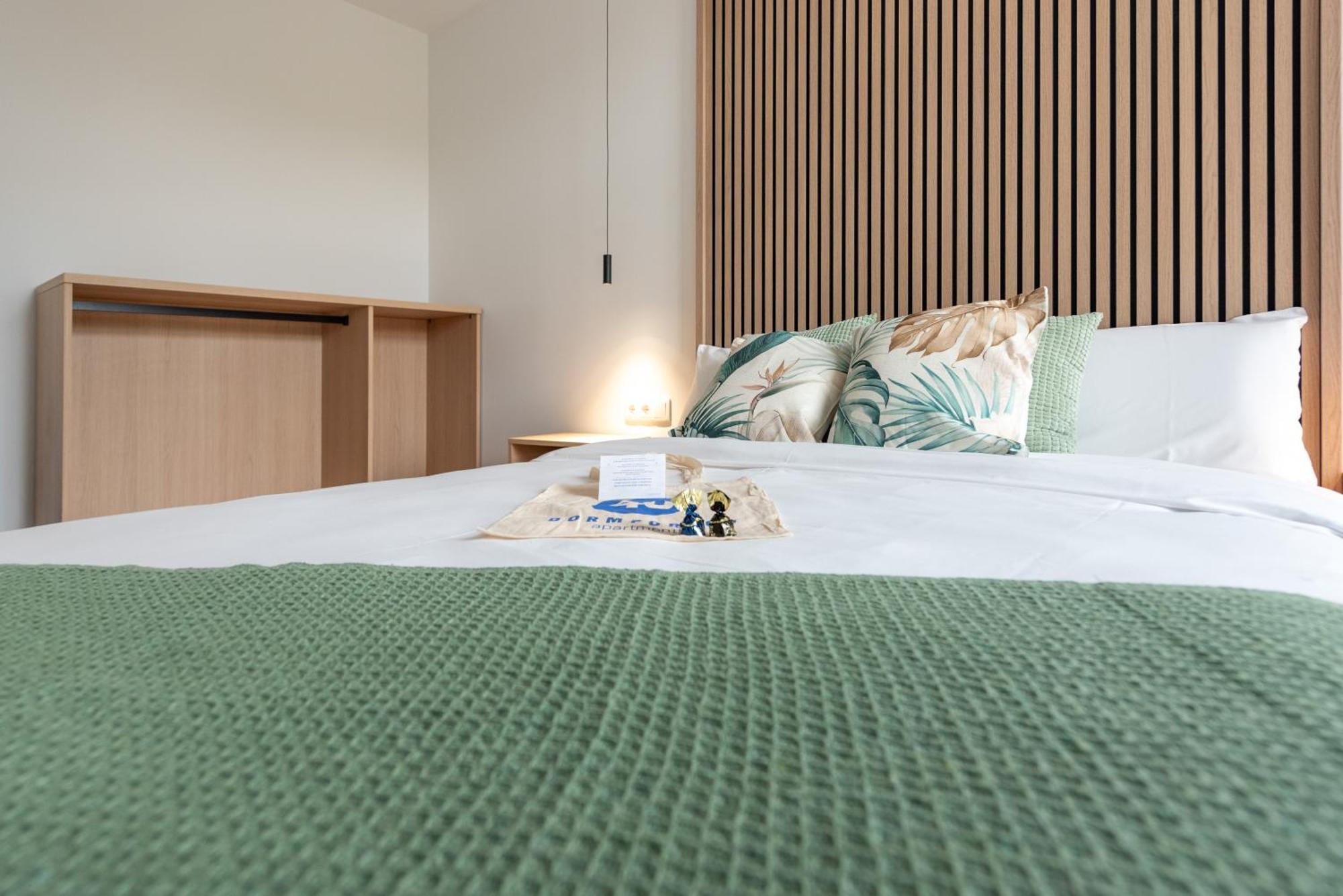 Dorm4you Arena Aparthotel *