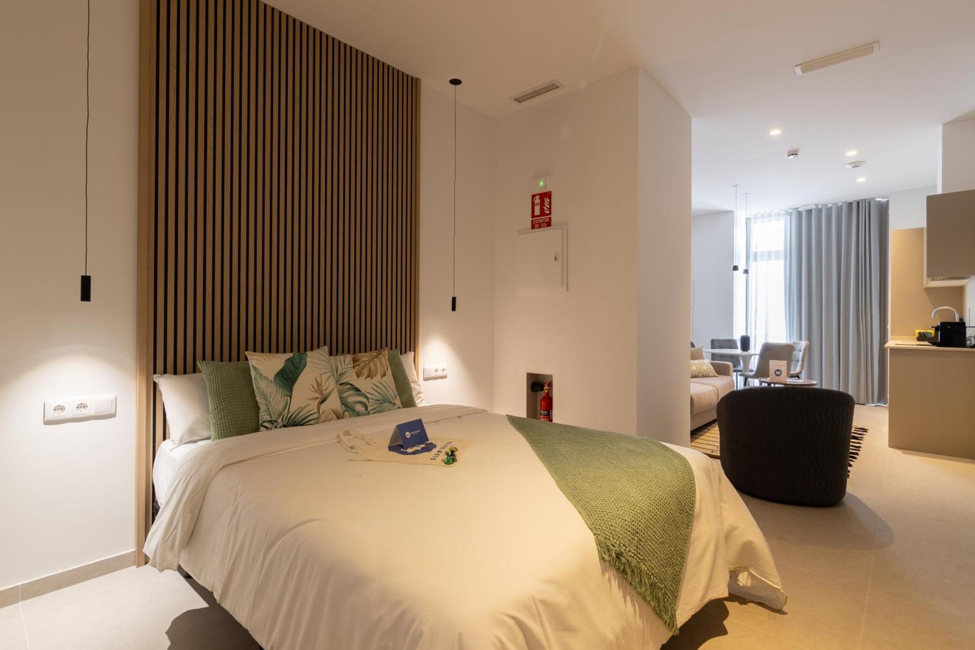 Dorm4you Arena Aparthotel Valencia