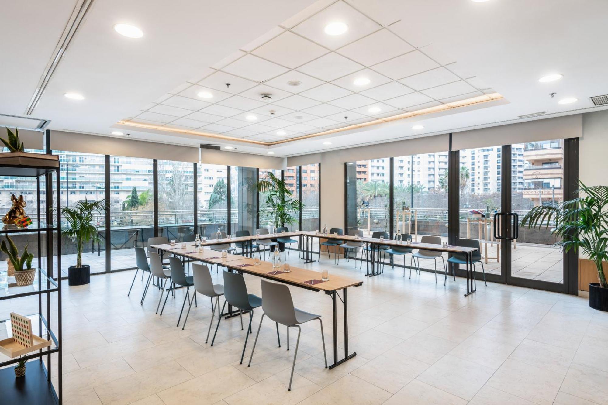 Innside By Melia Oceanic 4*