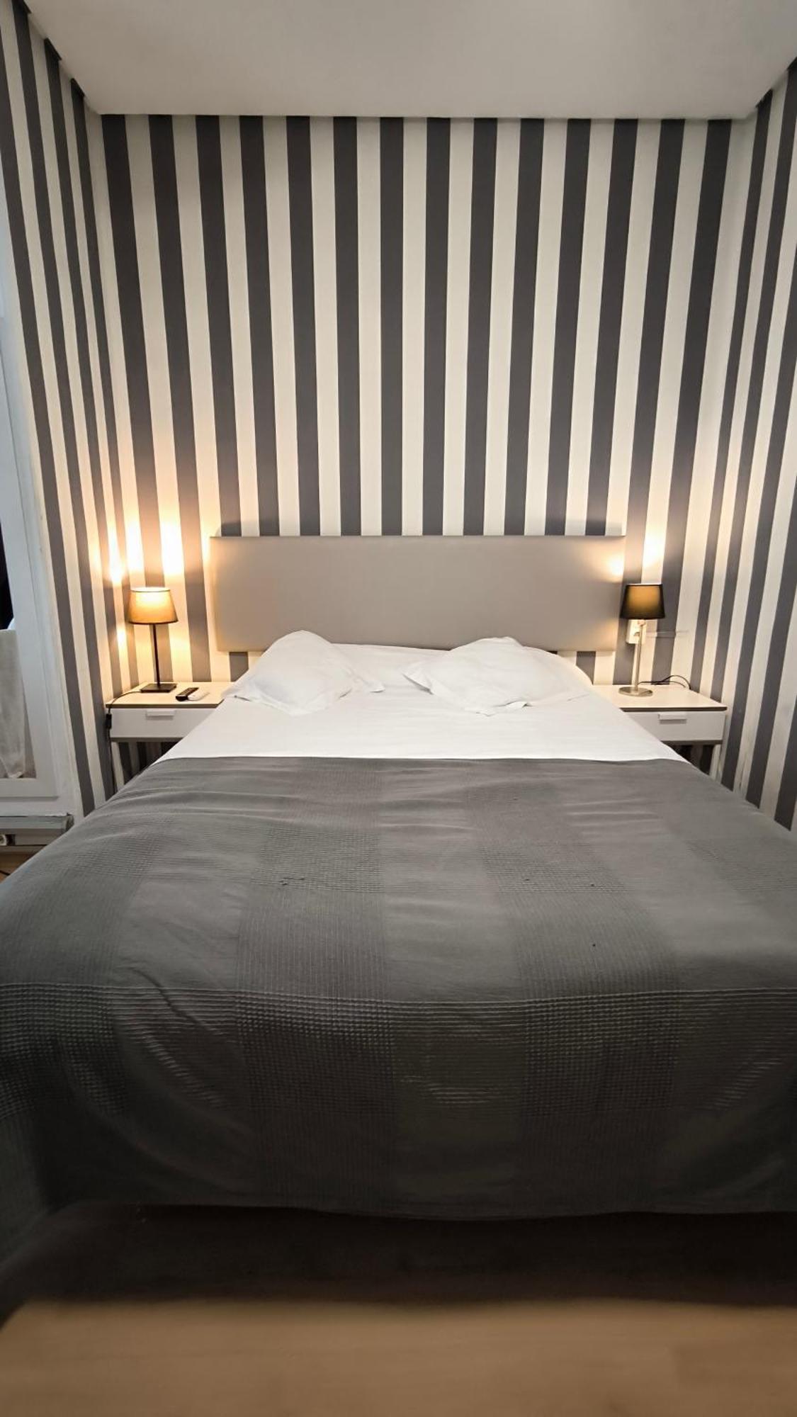 7 Moons B&B Valencia
