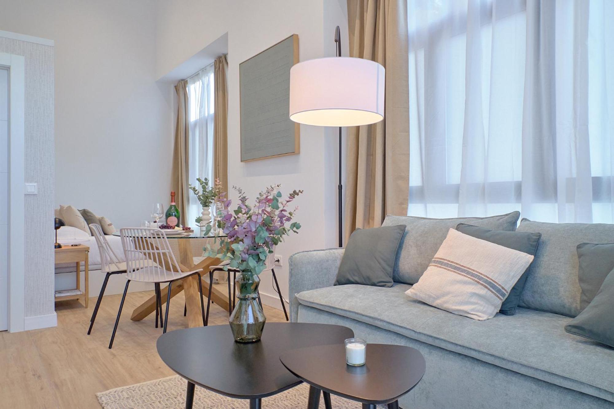 Apartment Romantic Roig Arena N1 By Virkin *