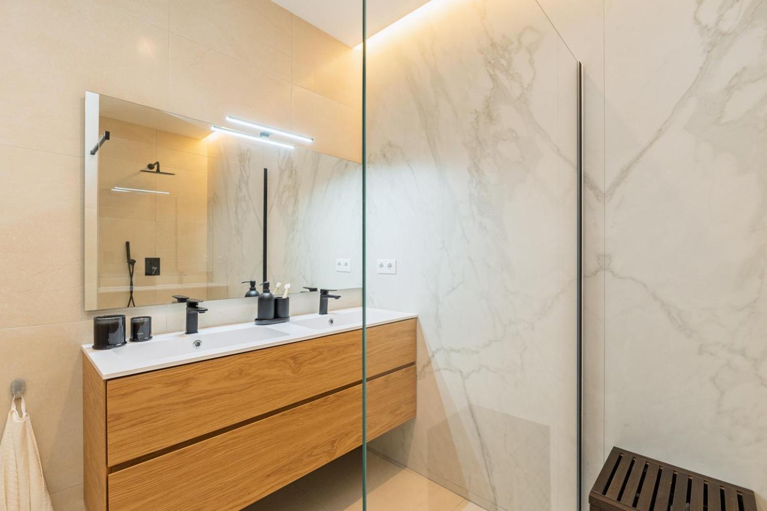 Explore Luxury Meets Comfort Apartment