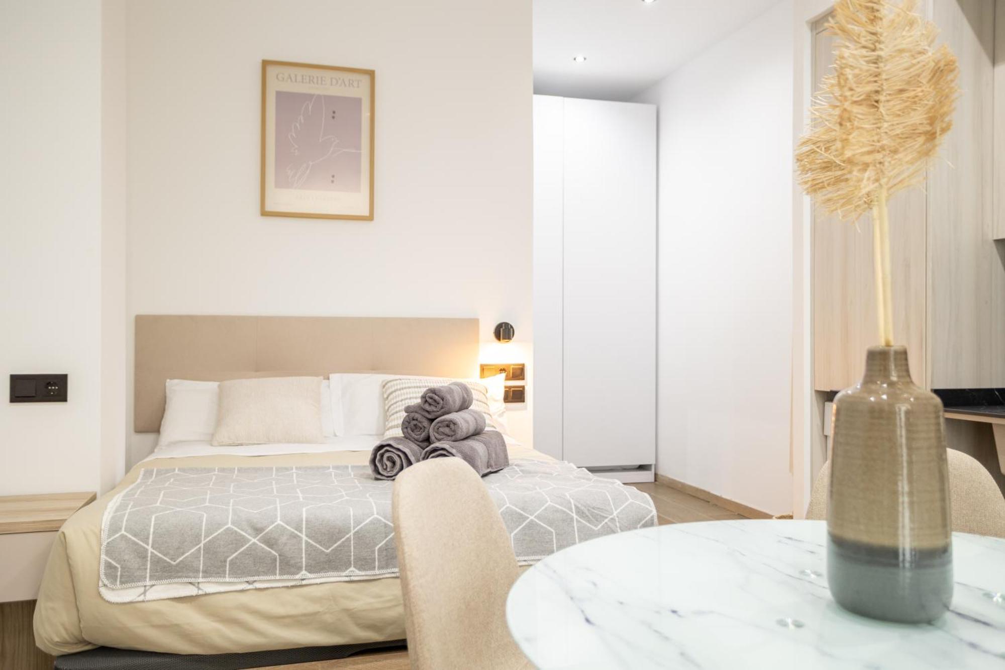Flats - Exclusiva, Junto A Ruzafa Apartment
