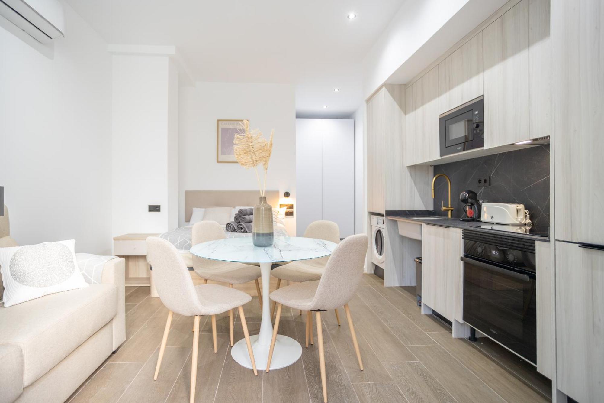 Flats - Exclusiva, Junto A Ruzafa Apartment