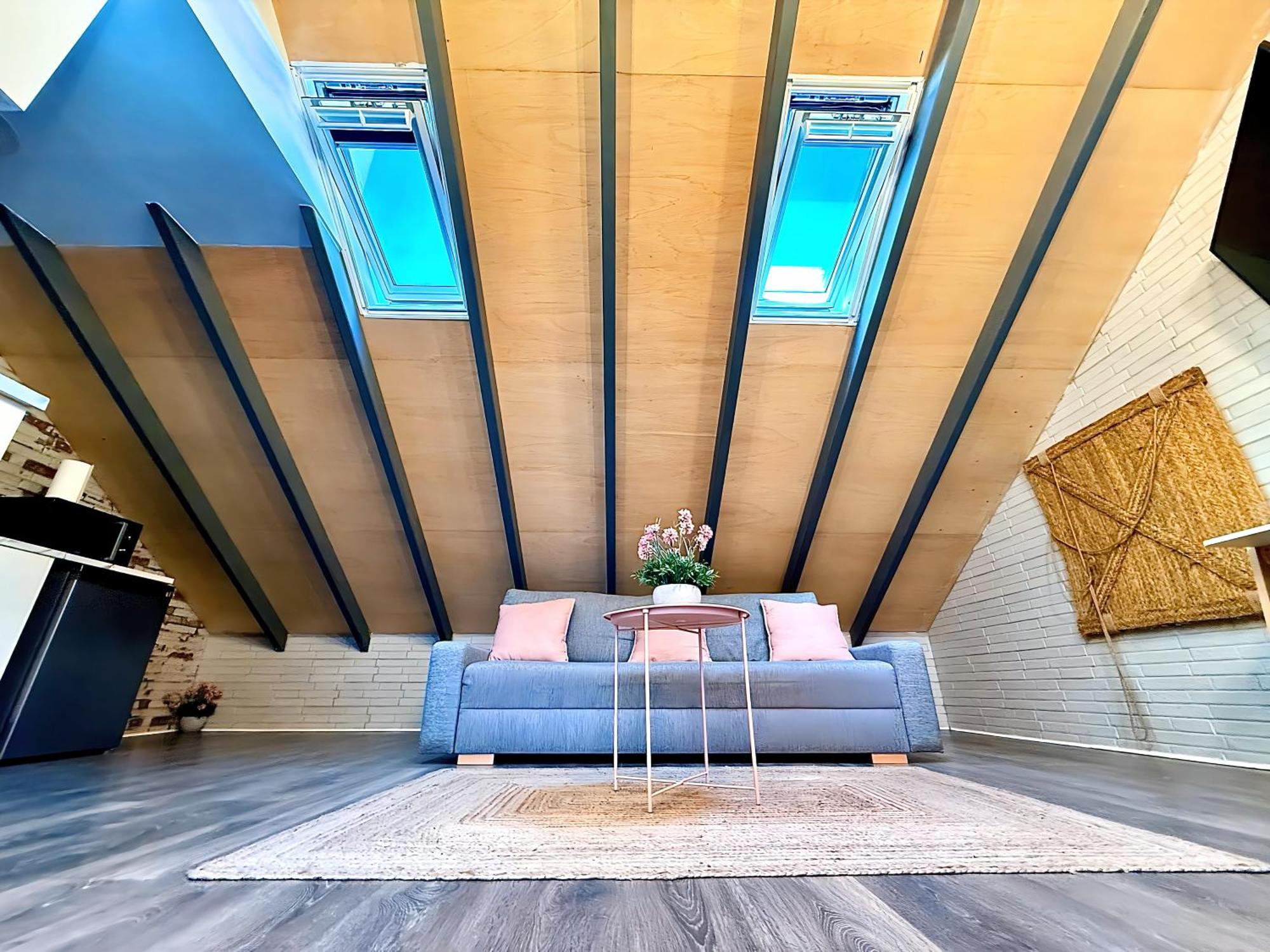Loft Independiente Con Piscina Compartida En Centro De Apartment Valencia
