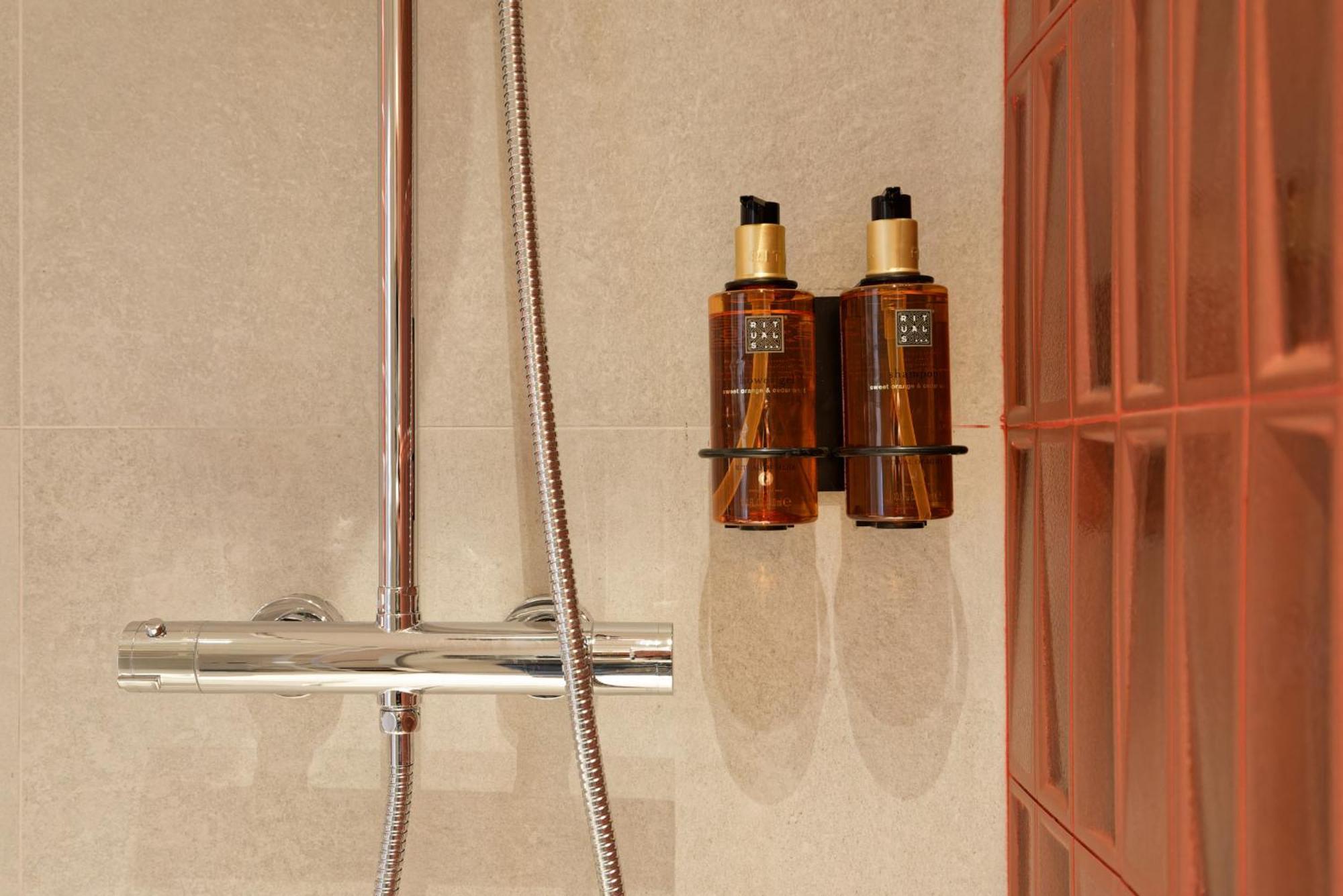 Osito Hub - Colomer Apartment Valencia
