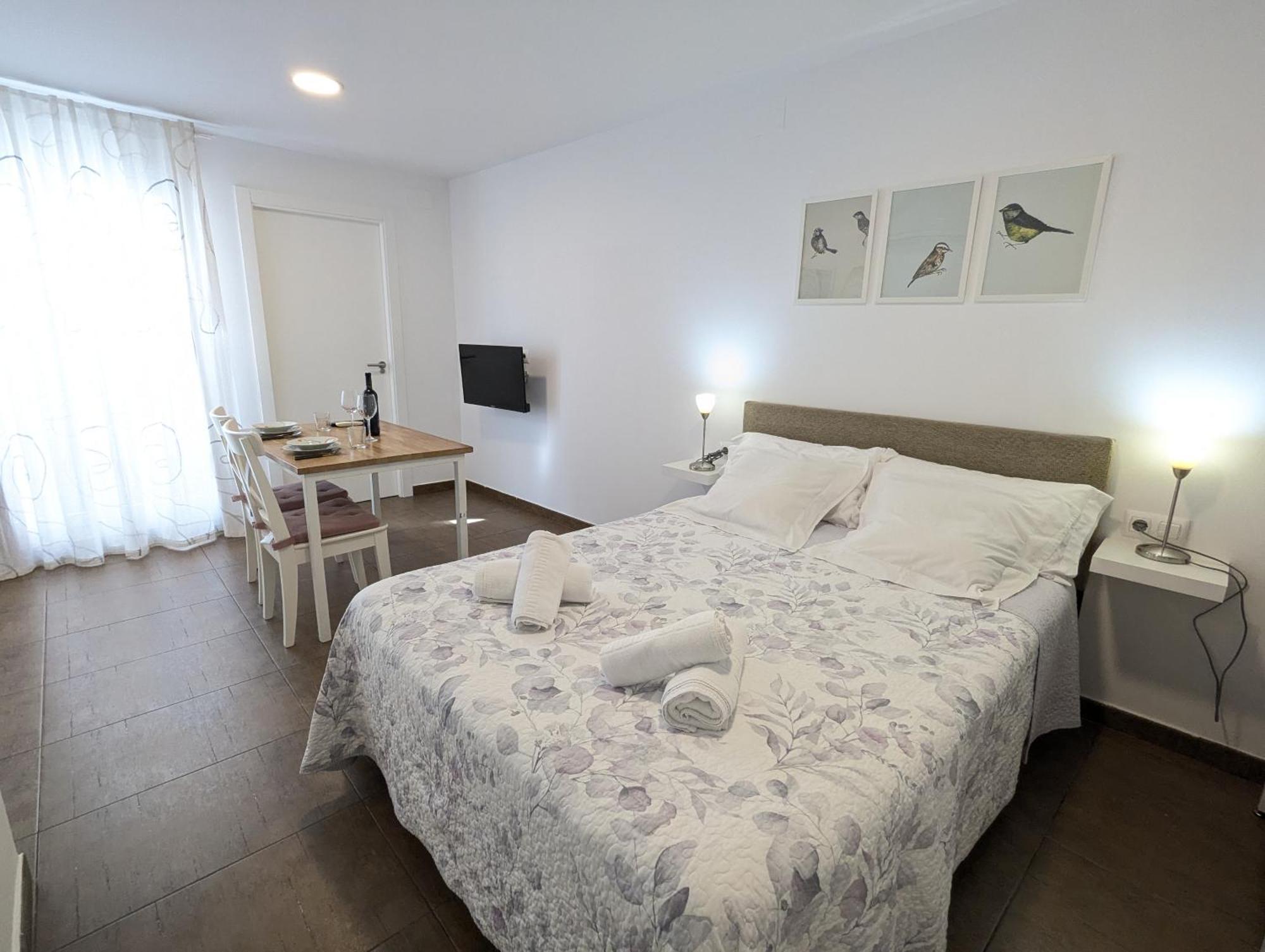 Apartment Estudios En La Playa Valencia