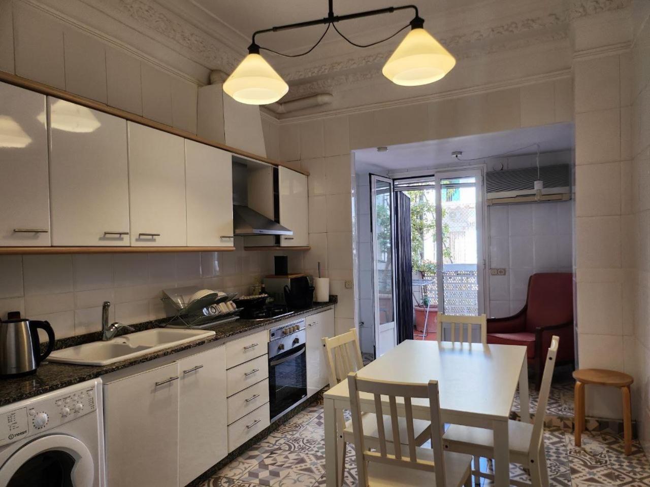 Apartment With Terrace In The Center Russafa, Wifi Valencia