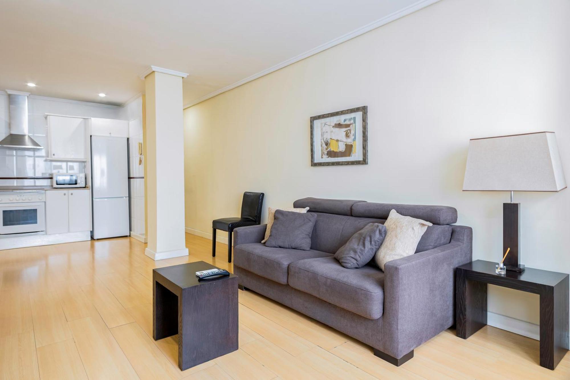 Alcam Arte Ciencia Apartment *